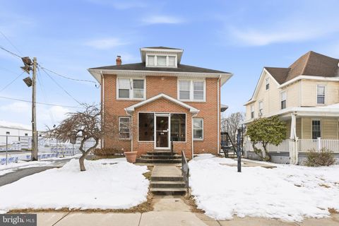 Photo of 212 W Main Street, ELKTON, MD 21921 (MLS # MDCC2021190)