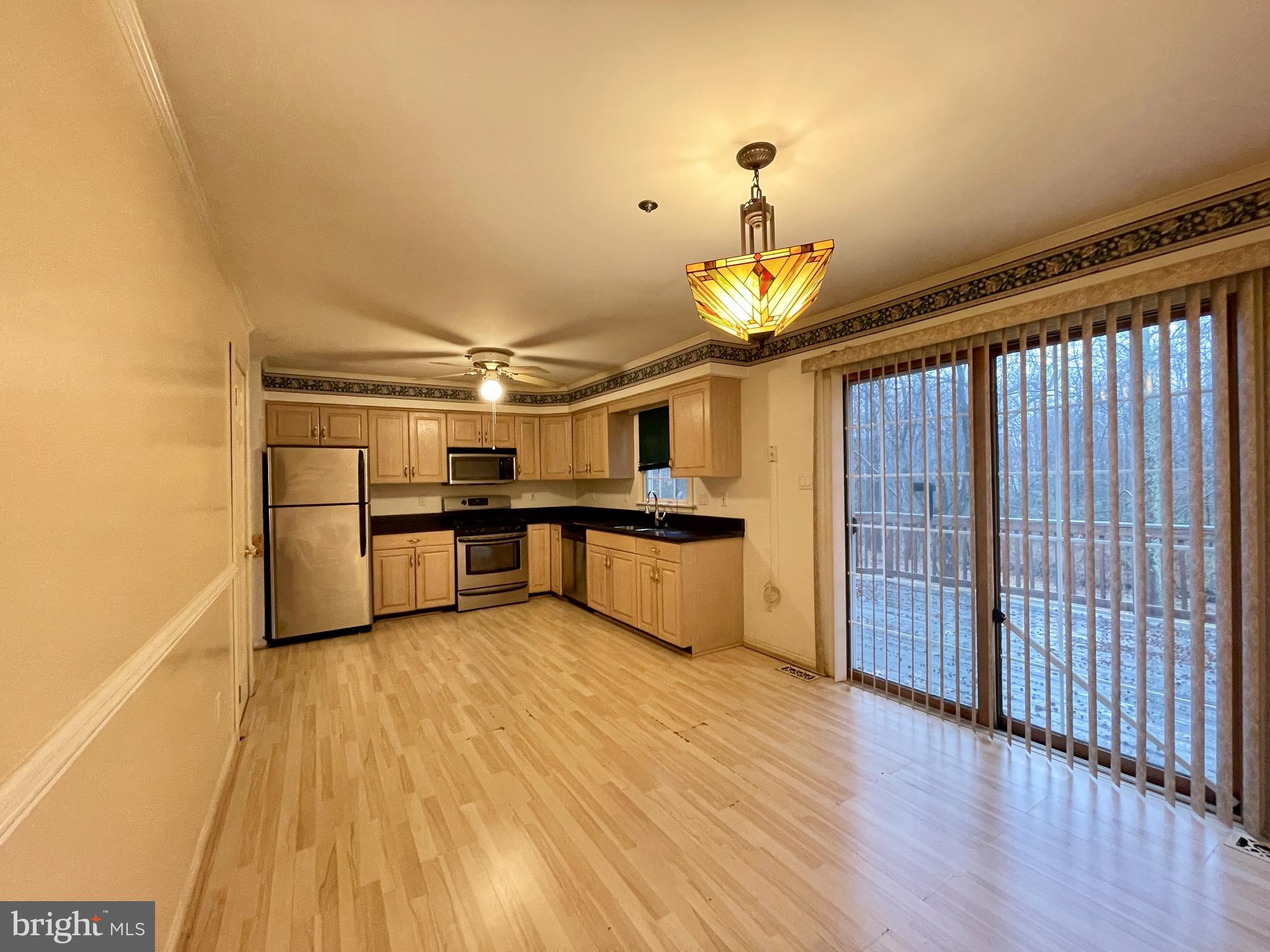 GLENDALE - Residential