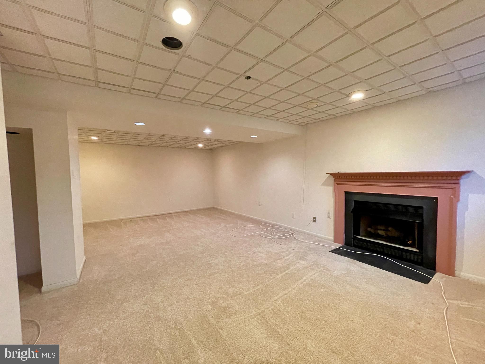 GLENDALE - Residential