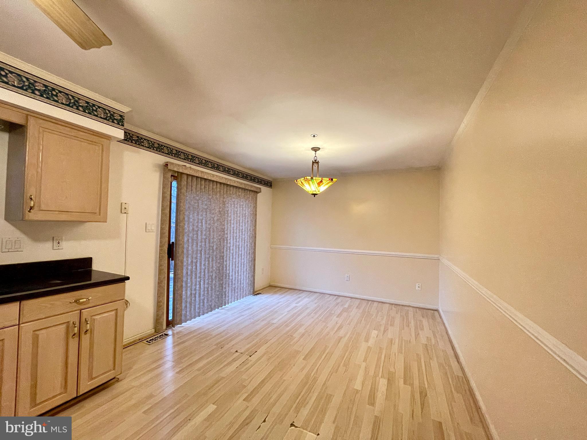 GLENDALE - Residential