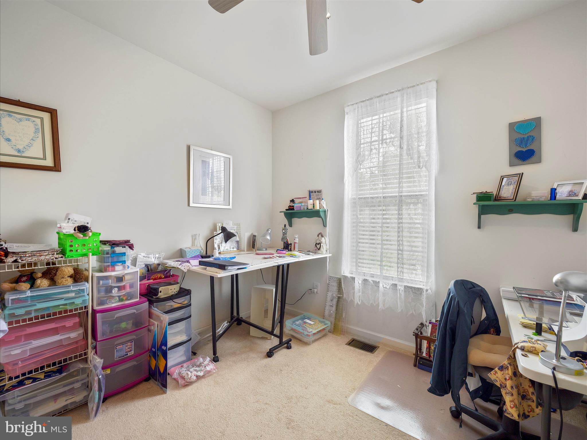 ARCHERS ROCK - Residential