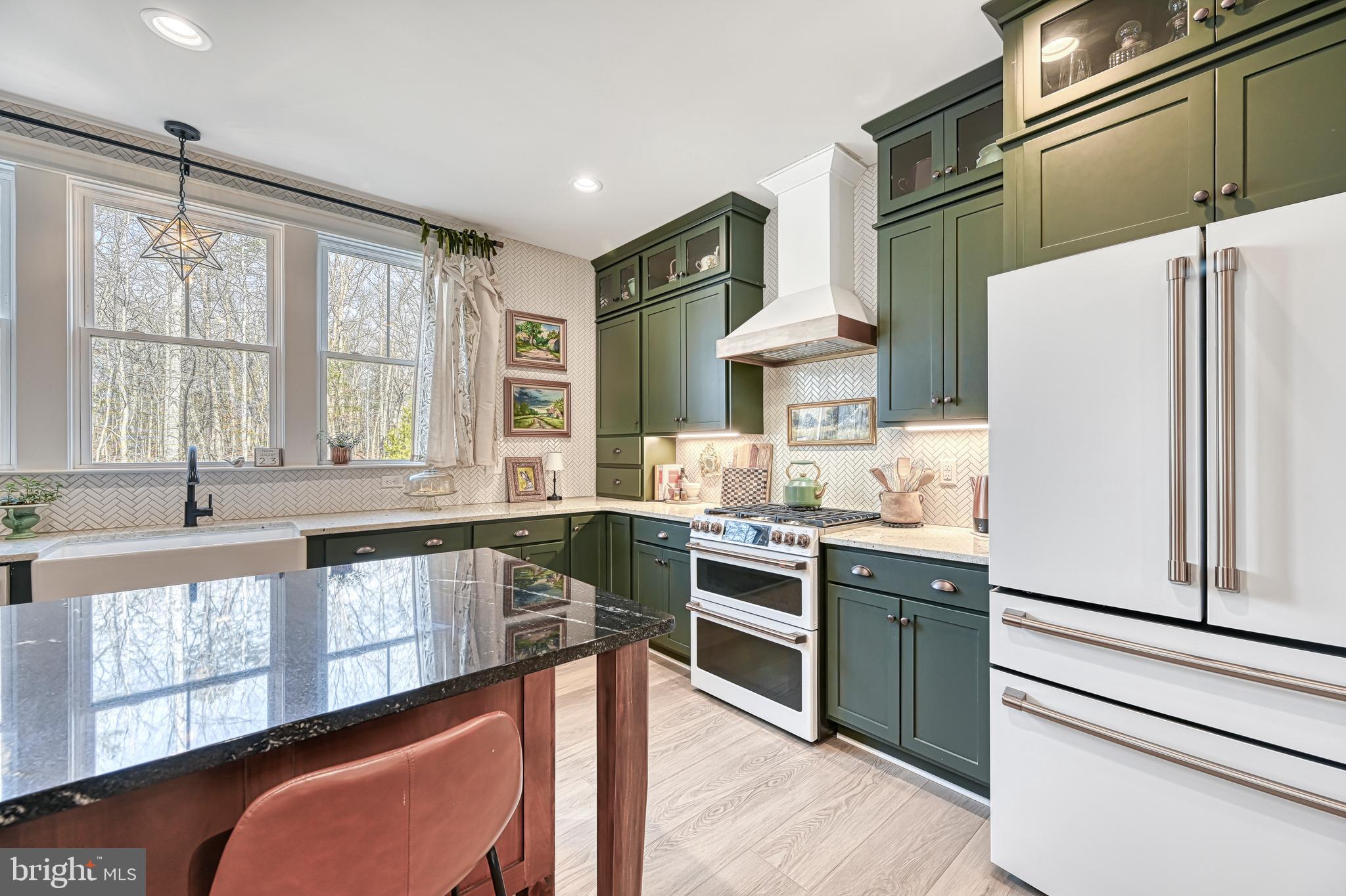 THE WATERS - Residential