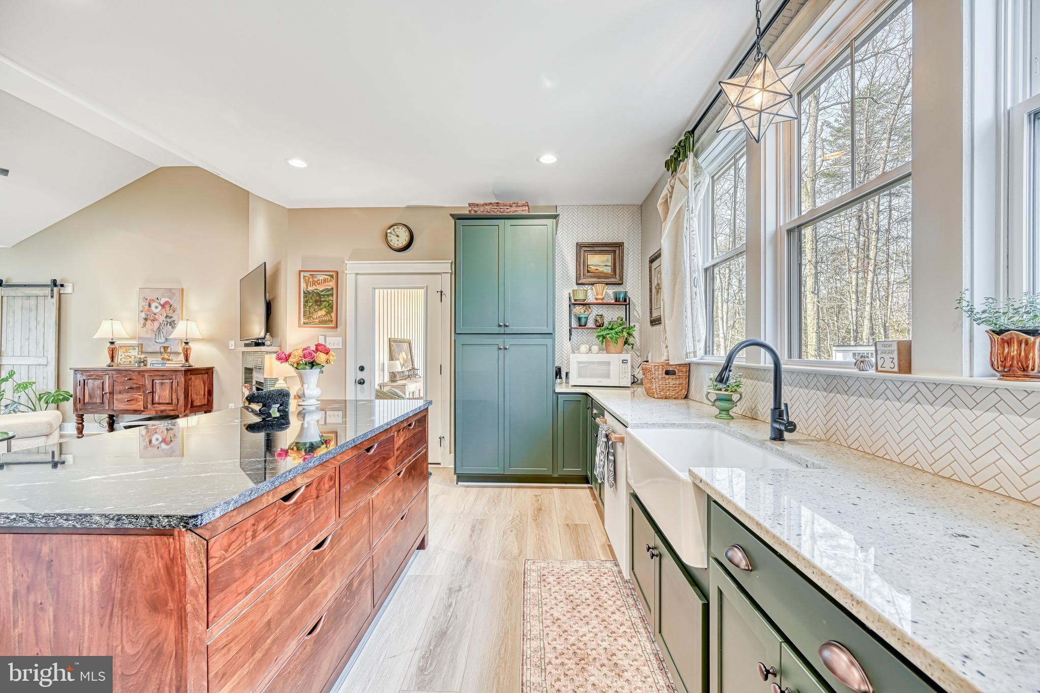 THE WATERS - Residential