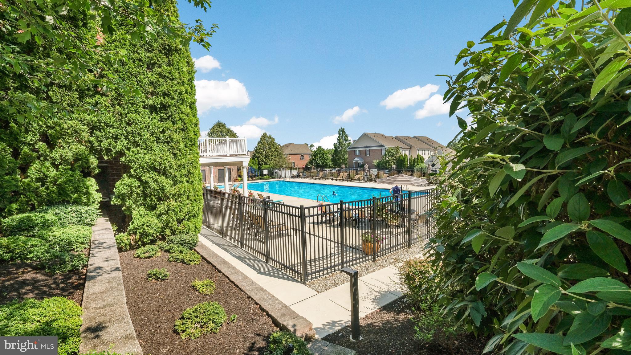 ARBOR POINT - Residential