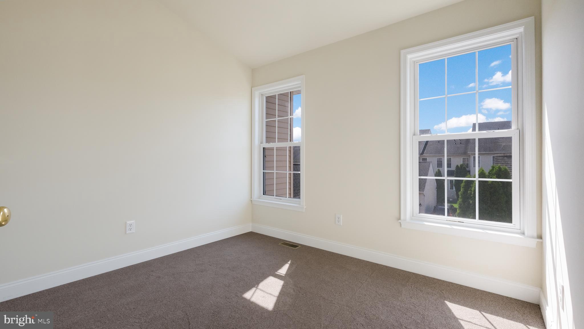 ARBOR POINT - Residential