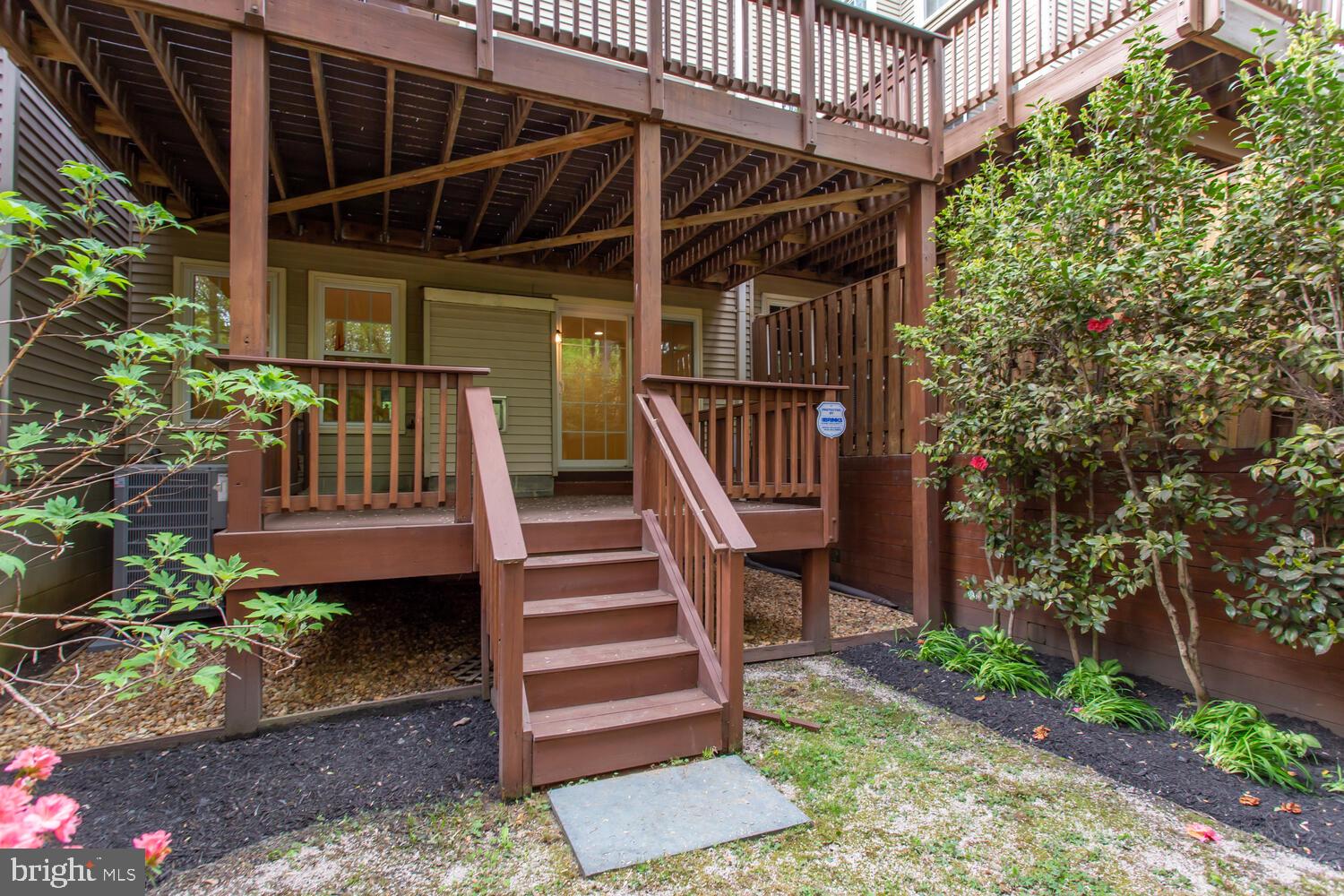 KINGSTOWNE - Residential