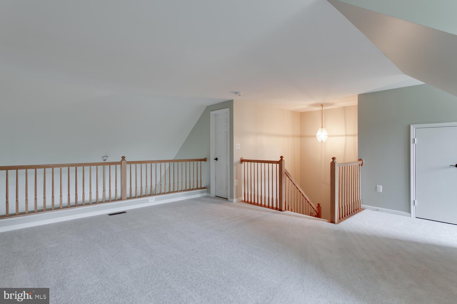 KINGSTOWNE - Residential