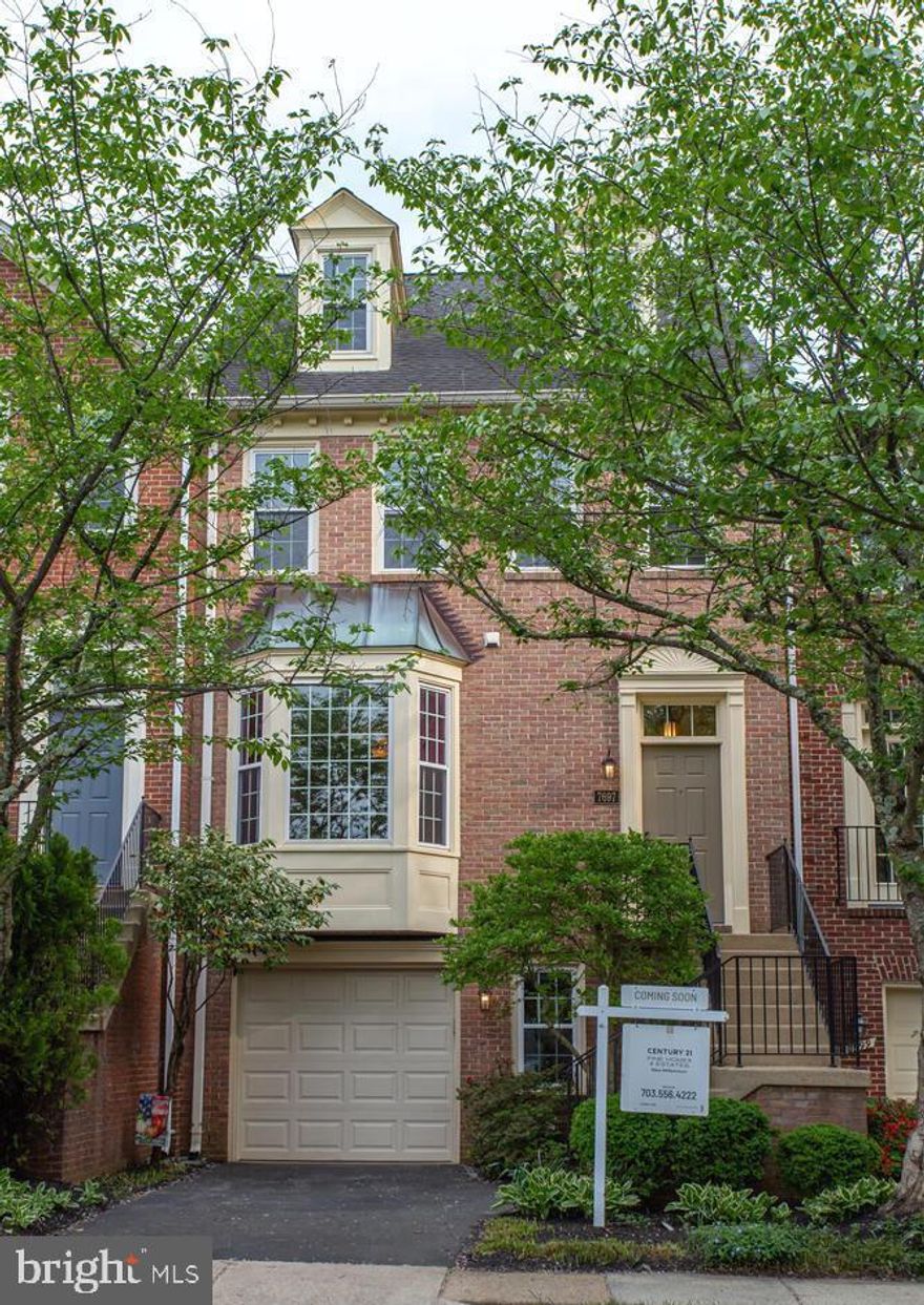 Welcome to one of Kingstowne's finest townhomes, a stunning 3 bedroom, 3.5 bath Shelley model with LOFT! The main level welcomes you to a spacious living room, dining area, family room, powder room and beautifully appointed kitchen which leads to an amazing view! Enjoy the private and quiet woodland views from 2 generously sized decks. This oasis will have you spending most of your time outdoors! The spacious primary bedroom includes a loft, oh the potential...office, workout room, nursery, craft room! An elegant, spa-like ensuite bath, 2 bedrooms and full bath complete this level. Lower level is versatile! Could be an office, family room, bedroom, you choose! This level also includes a full bath and a large laundry room with storage.  Enjoy the walk-out to the deck and fenced backyard!  Imagine the barbecues, parties and entertaining! The owner's have taken extraordinary care of this home with over $100,000 in upgrades over the last 8 years!
Kingstown amenities are endless! 2 pools, 6 tennis courts, fitness centers, community centers, volley ball courts, 24 tot lots and 12 miles of beautiful walking trails! Minutes to 2 metro stops, town centers, restaurants and Wegman's! Easy access to major highways, 495,395 & Fairfax County Parkway.