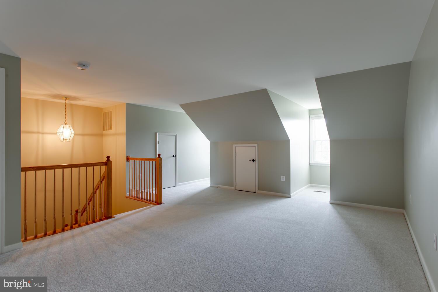 KINGSTOWNE - Residential