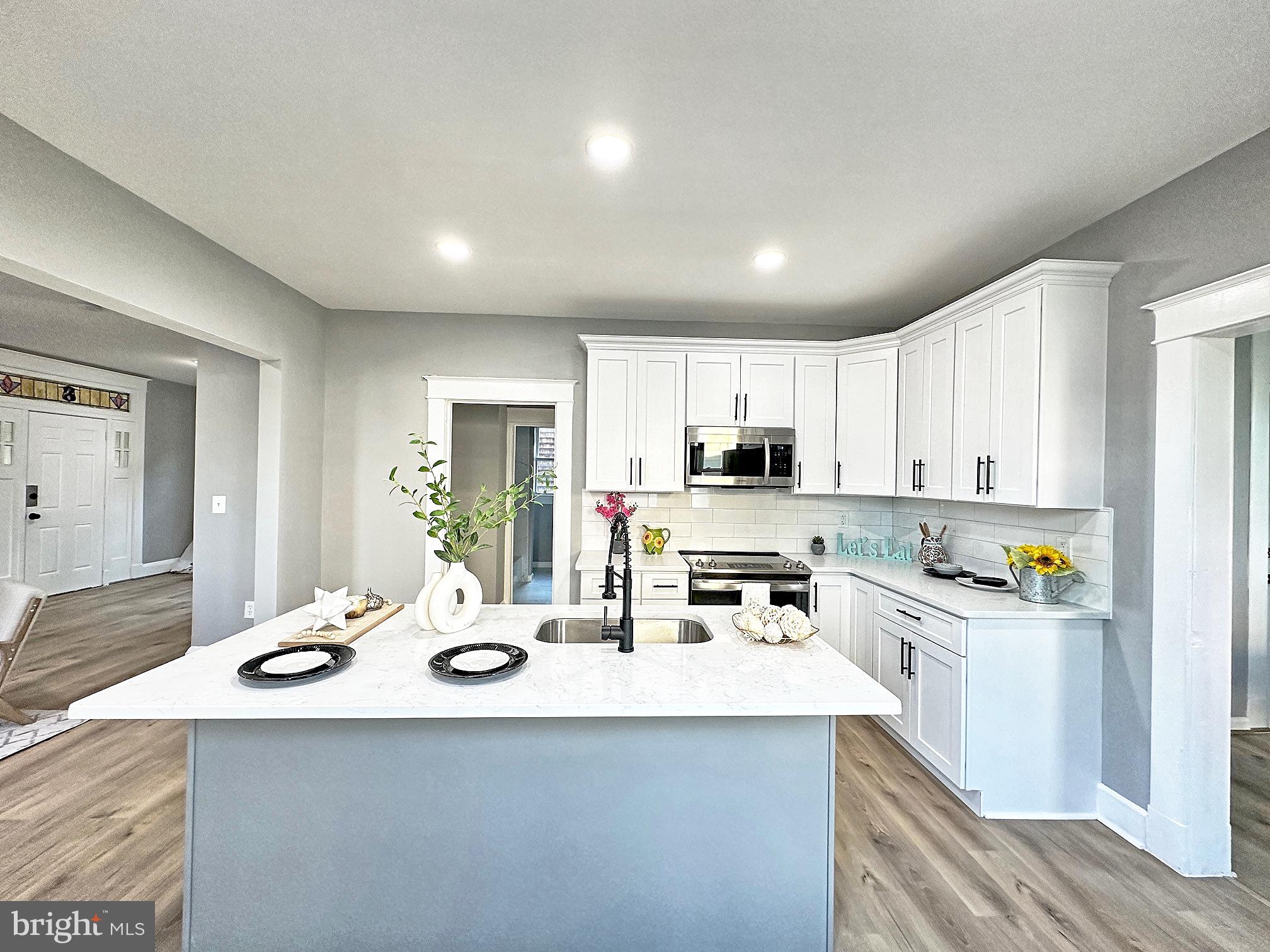 HAMILTON HEIGHTS - Residential