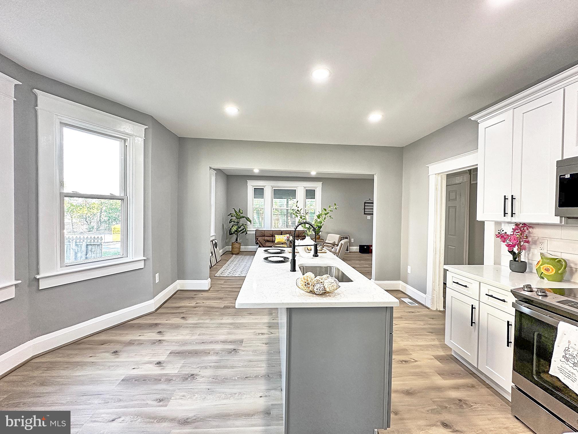 HAMILTON HEIGHTS - Residential