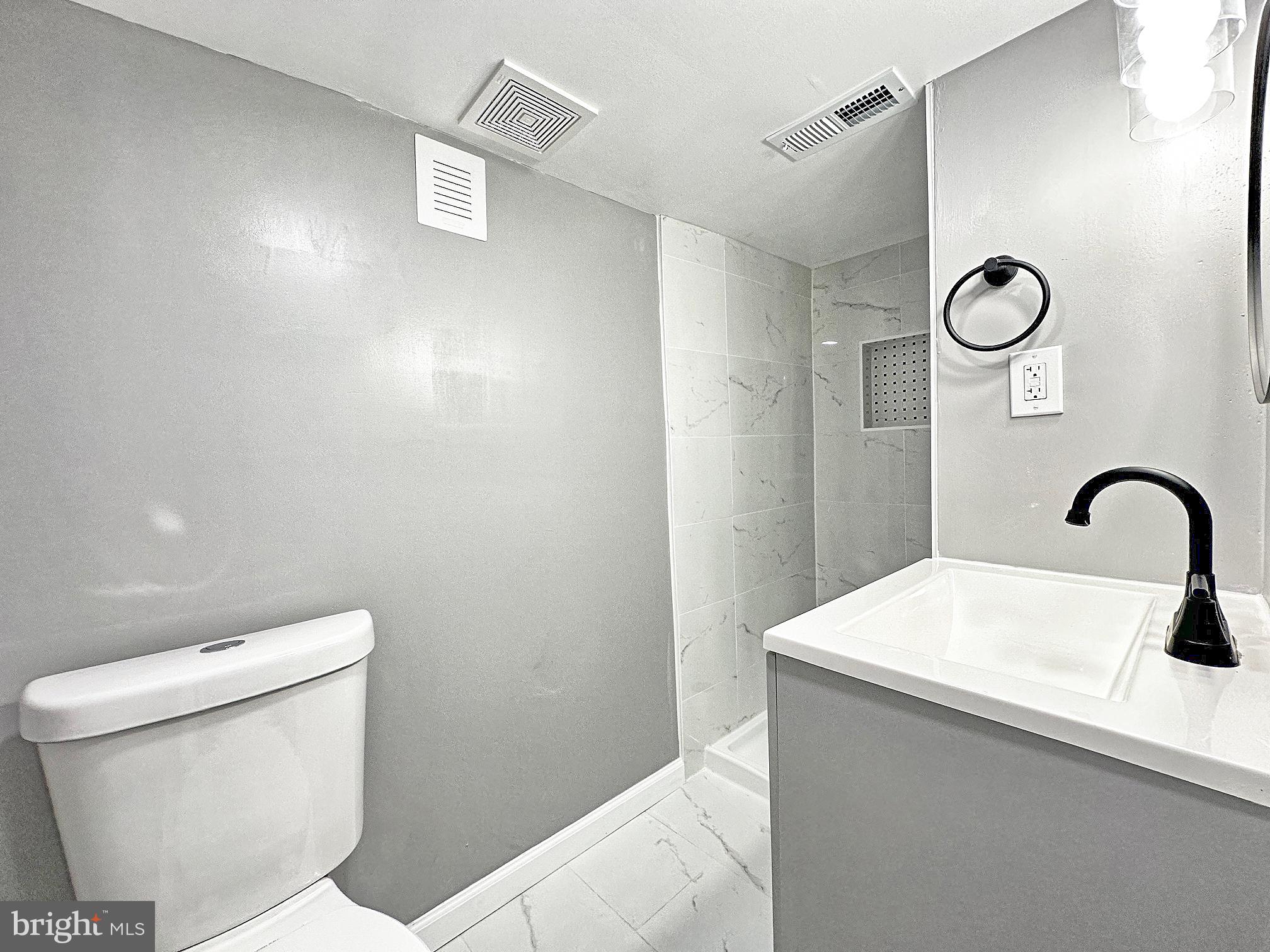 HAMILTON HEIGHTS - Residential