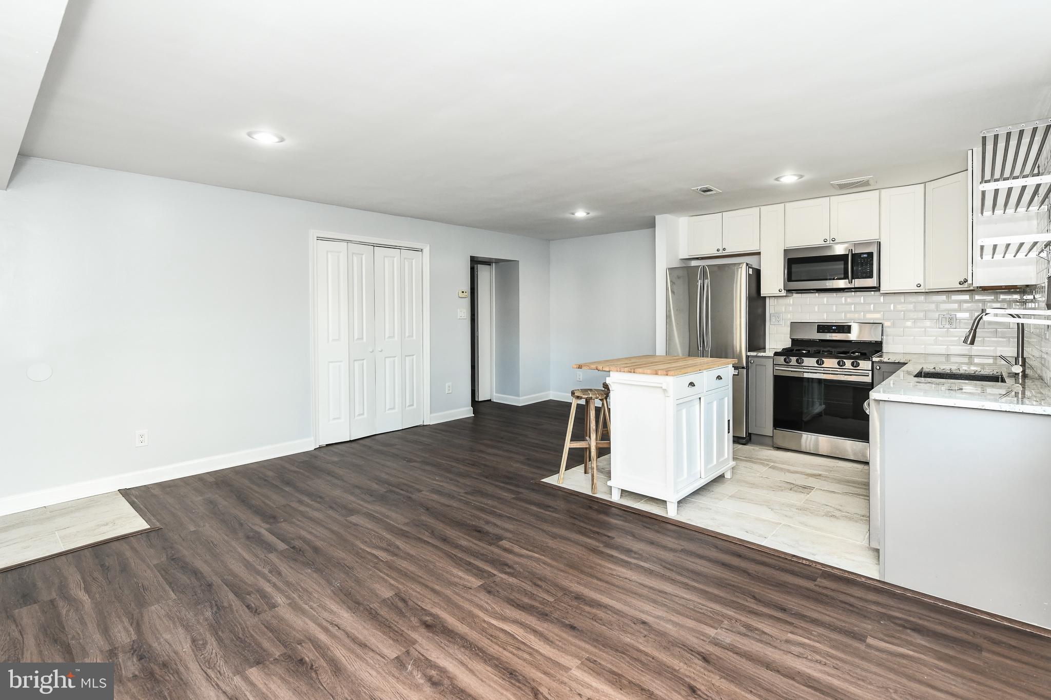 VALLEY HEIGHTS - Residential Lease