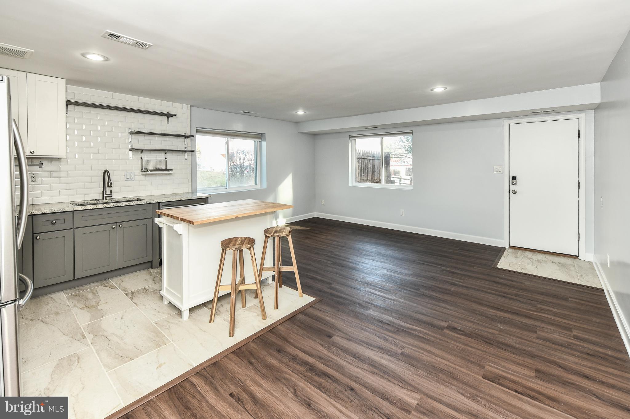 VALLEY HEIGHTS - Residential Lease