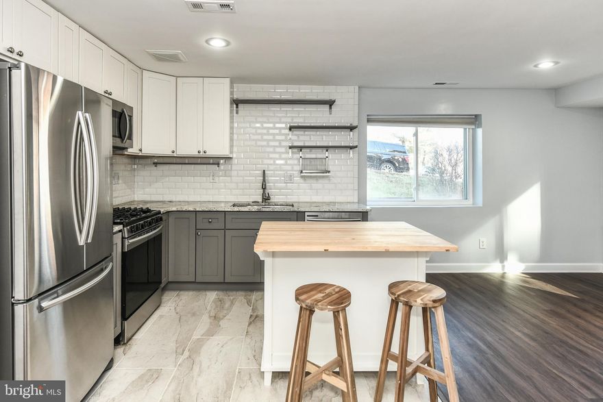 COMPLETELY RENOVATED, TOTALLY UPGRADED! Everything is sparkling, brand new in this beautiful, LUXURY 1BR, 1BA condo within walking distance to Shirlington Village! Private, separate entrance on side of building, enter through 25th St courtyard NOT through main building entrance! Stunning LVP floors, neutral paint tones & recess lighting throughout the condo*Open & inviting living room  with lots of natural light streaming through*Gourmet Kitchen with tiled floors, granite counters, complimentary subway tile backsplash, ample white cabinetry space & stainless steel appliances*Nicely sized bedroom*Crisp & Clean bath with white on white vanity, white tiled shower & tiled floors*Private Balcony*This condo is perfection! Stellar location*Just 4 minutes to DC & Pentagon*Easy Access to I-395 in heart of Arlington!   Available immediately!