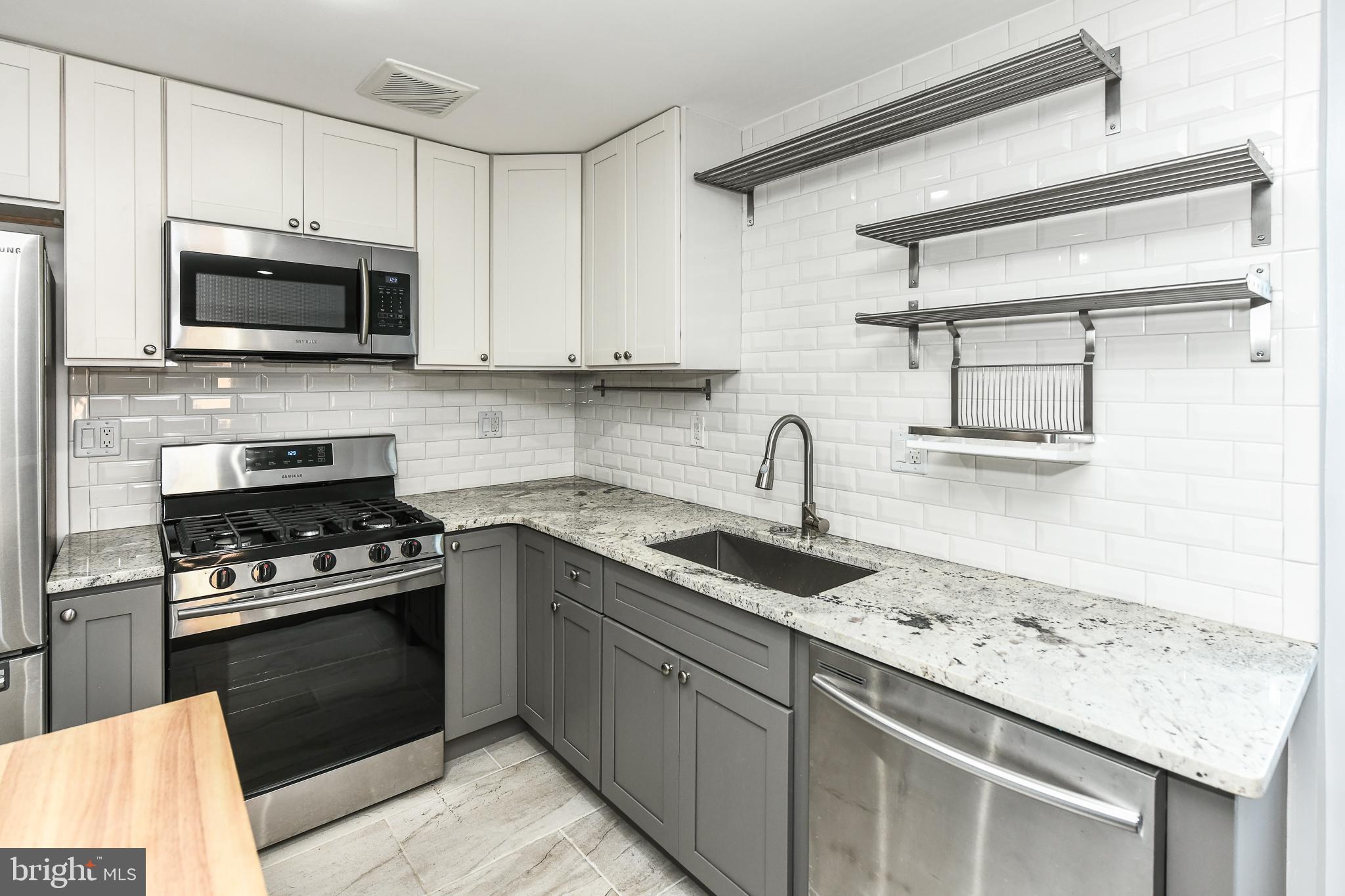 VALLEY HEIGHTS - Residential Lease