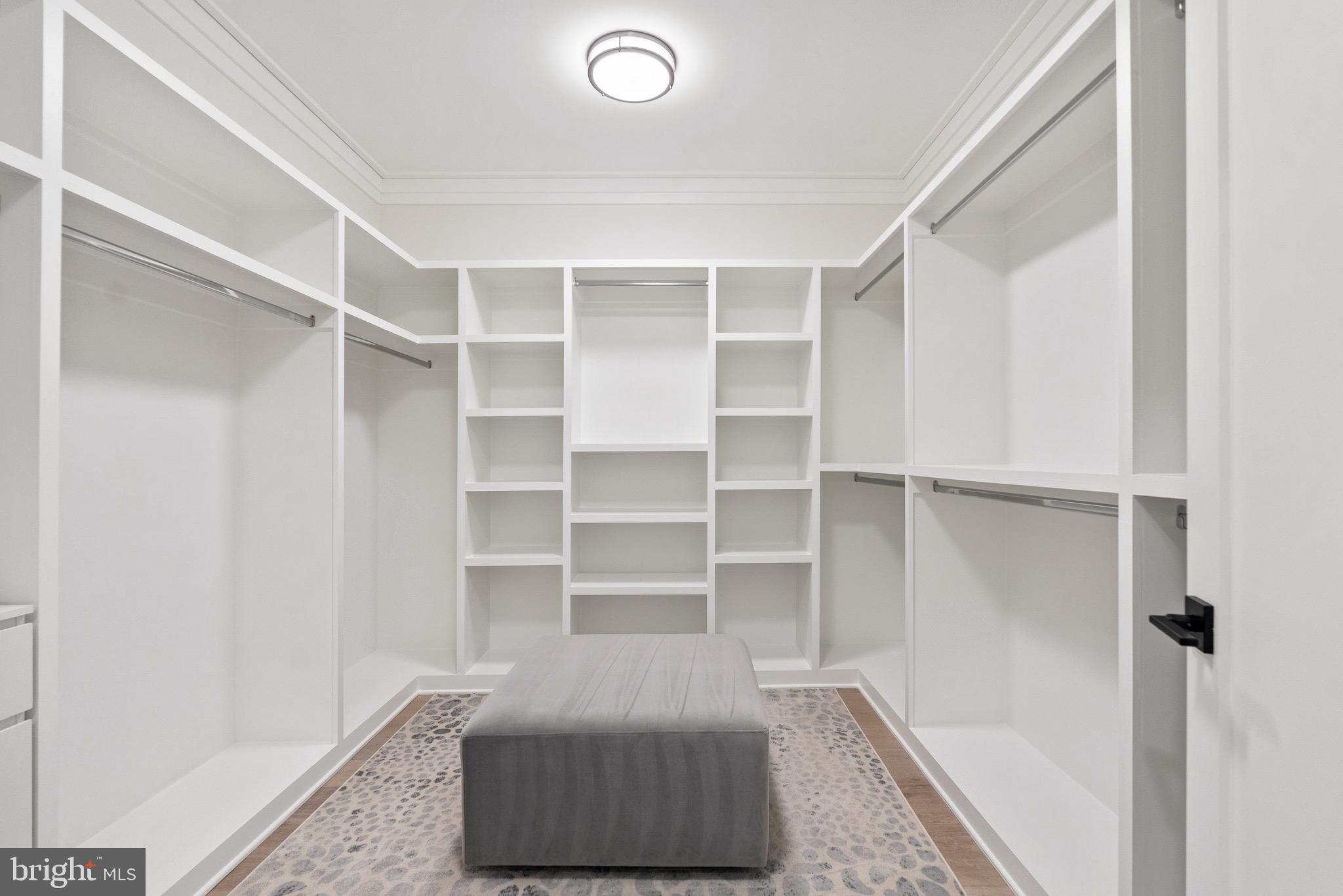 CONDON MANOR OF MCLEAN - Residential