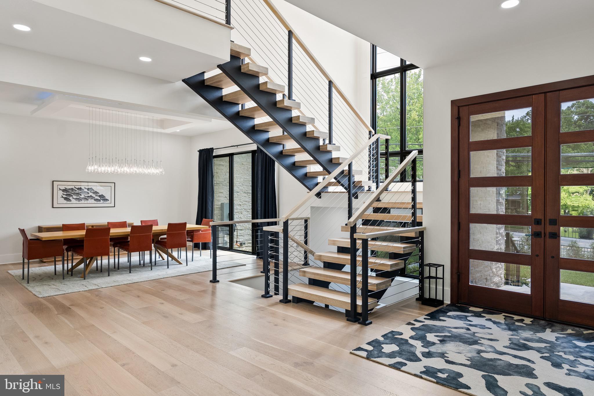 CONDON MANOR OF MCLEAN - Residential