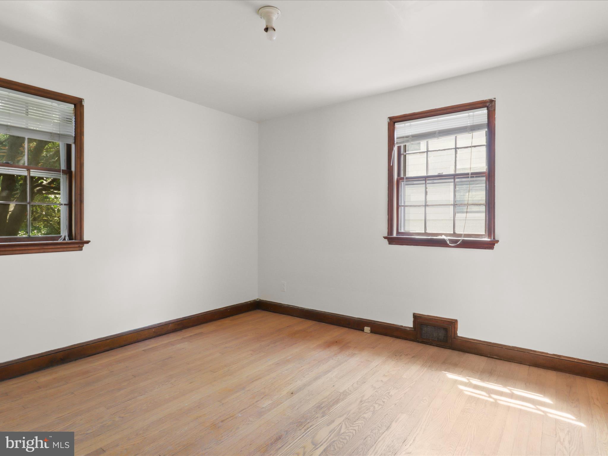 BALLSTON - Residential