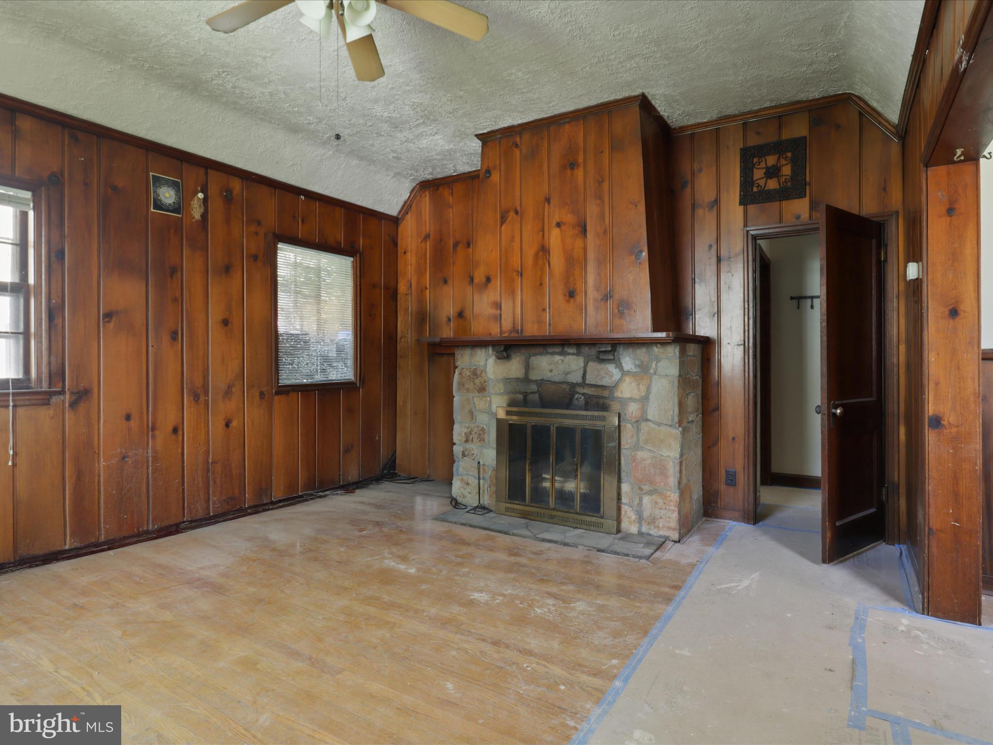 BALLSTON - Residential