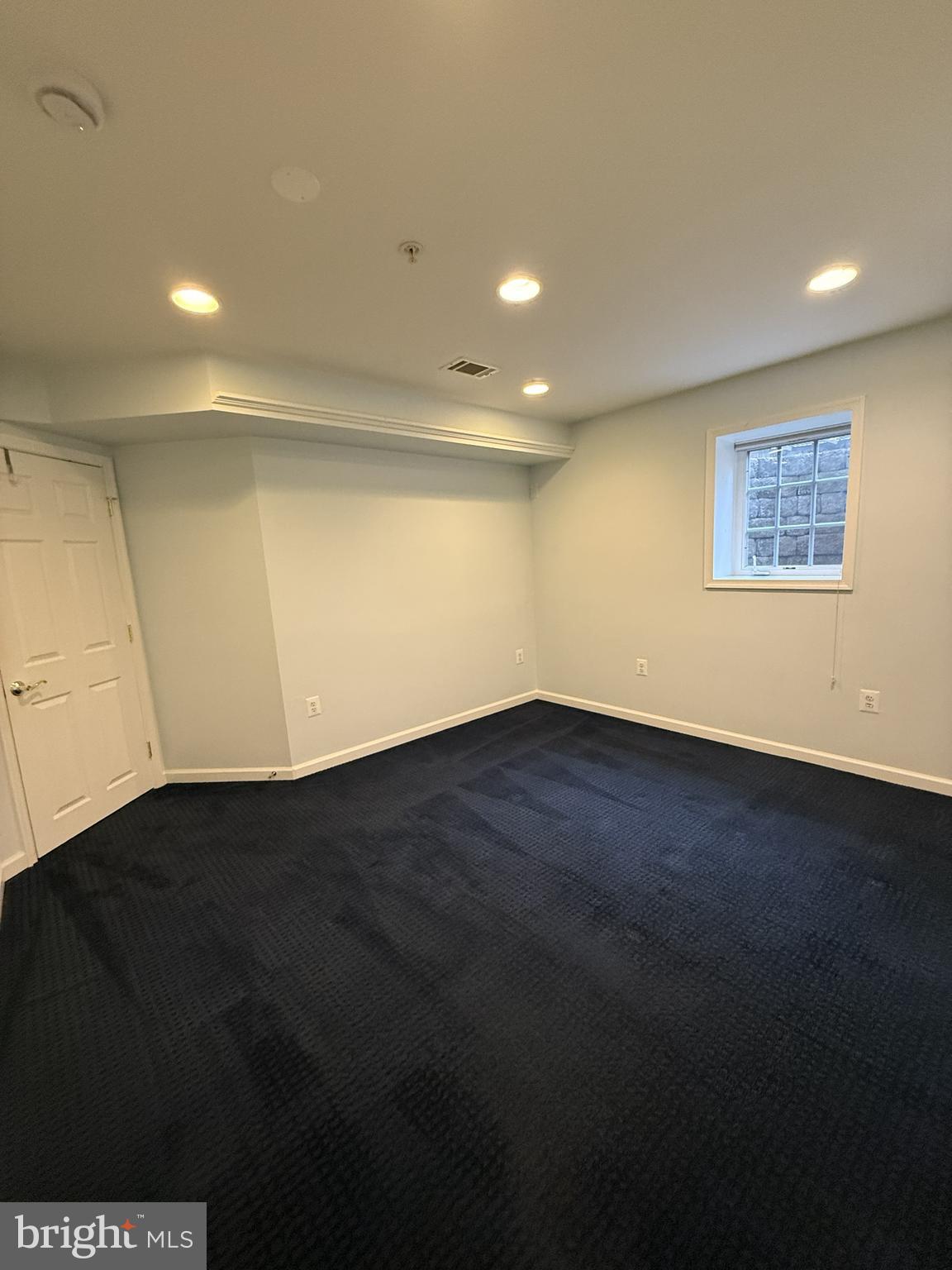 KING FARM IRVINGTON - Residential