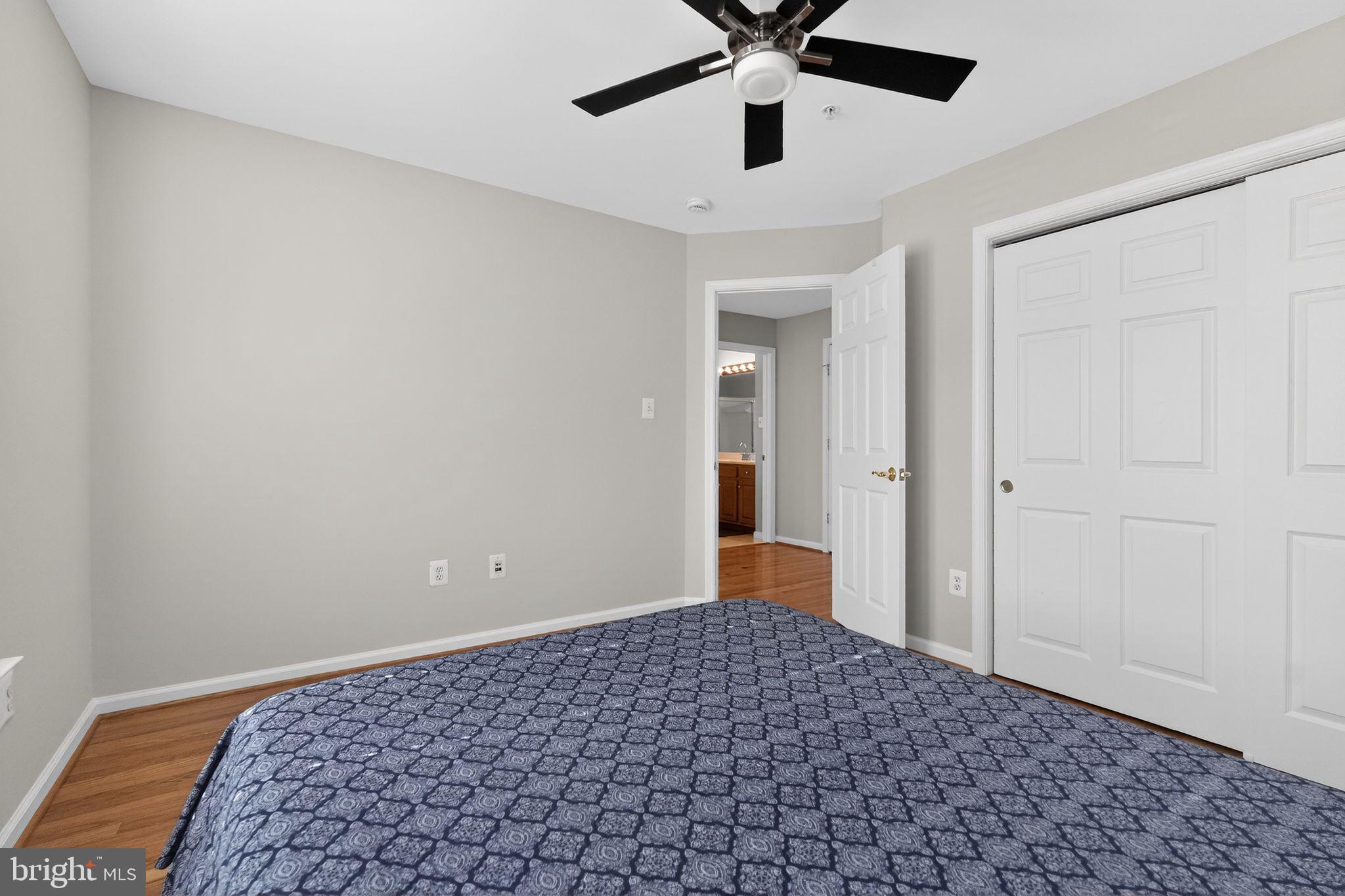 KING FARM IRVINGTON - Residential