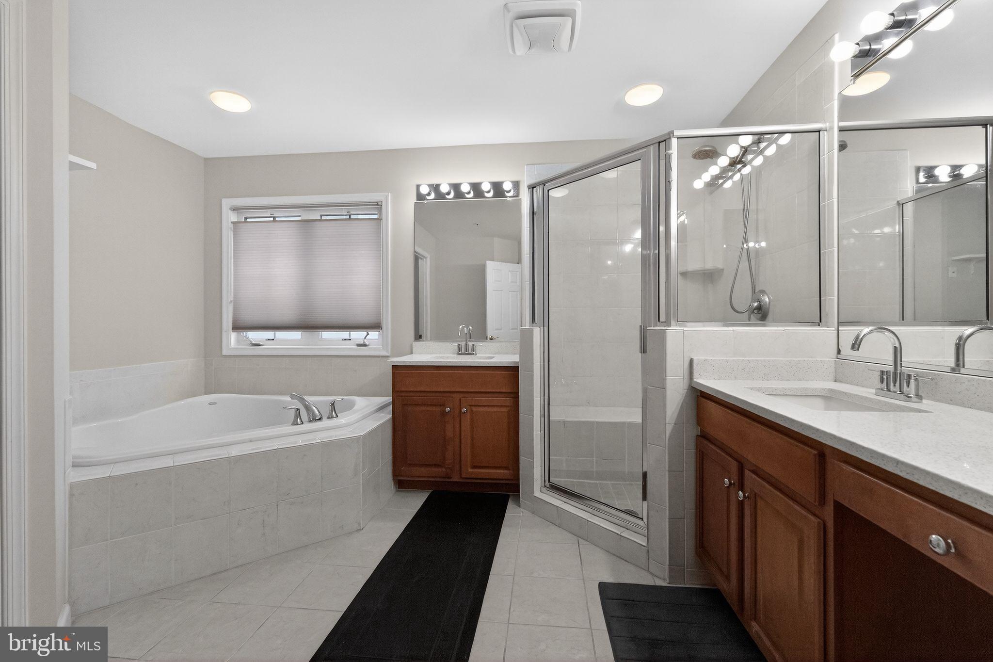 KING FARM IRVINGTON - Residential
