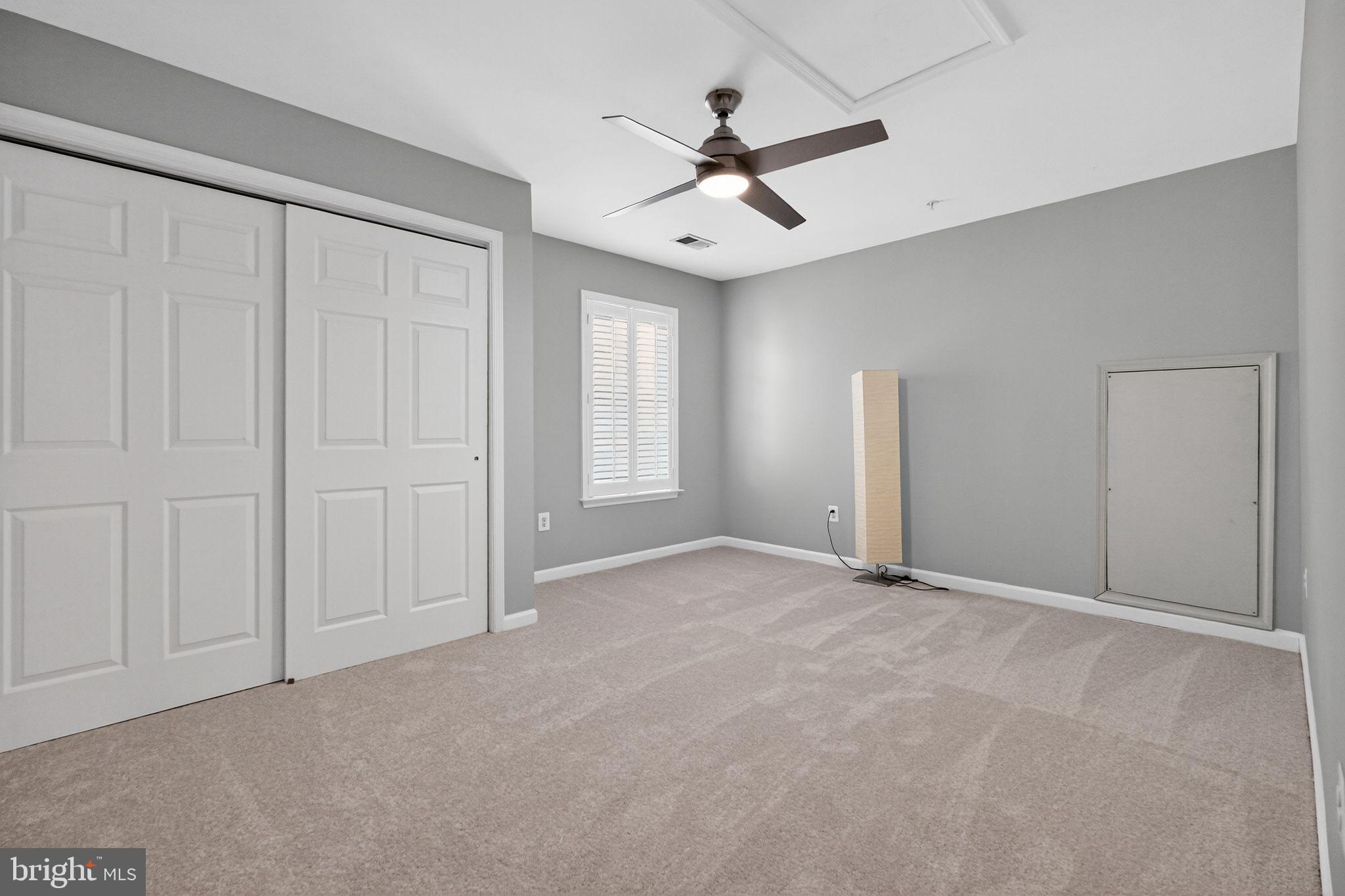 KING FARM IRVINGTON - Residential