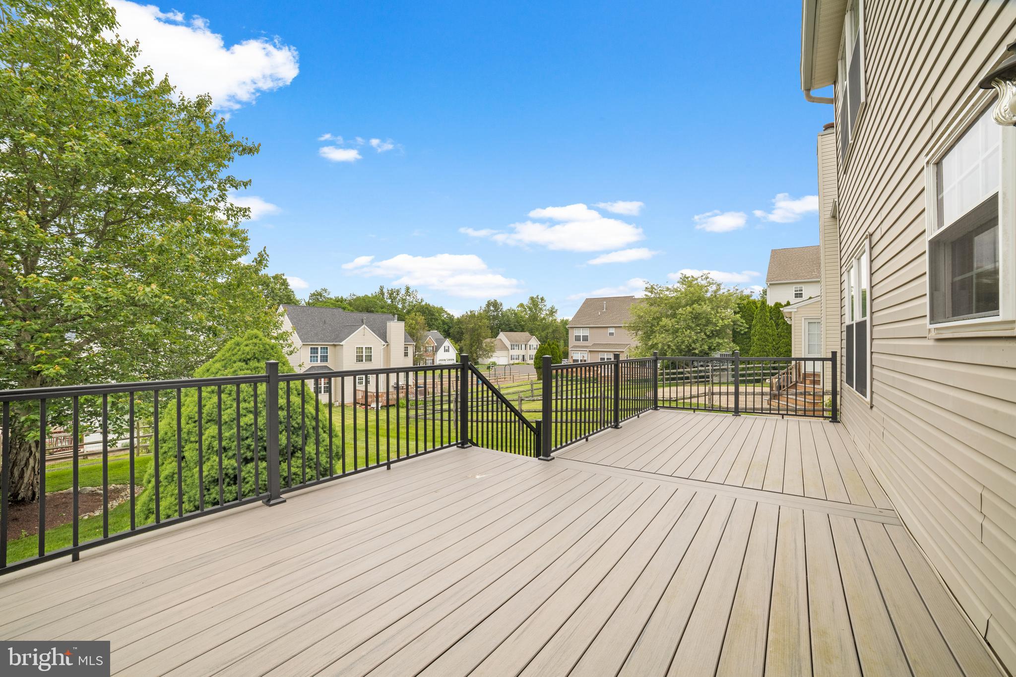 CREEKWOOD - Residential