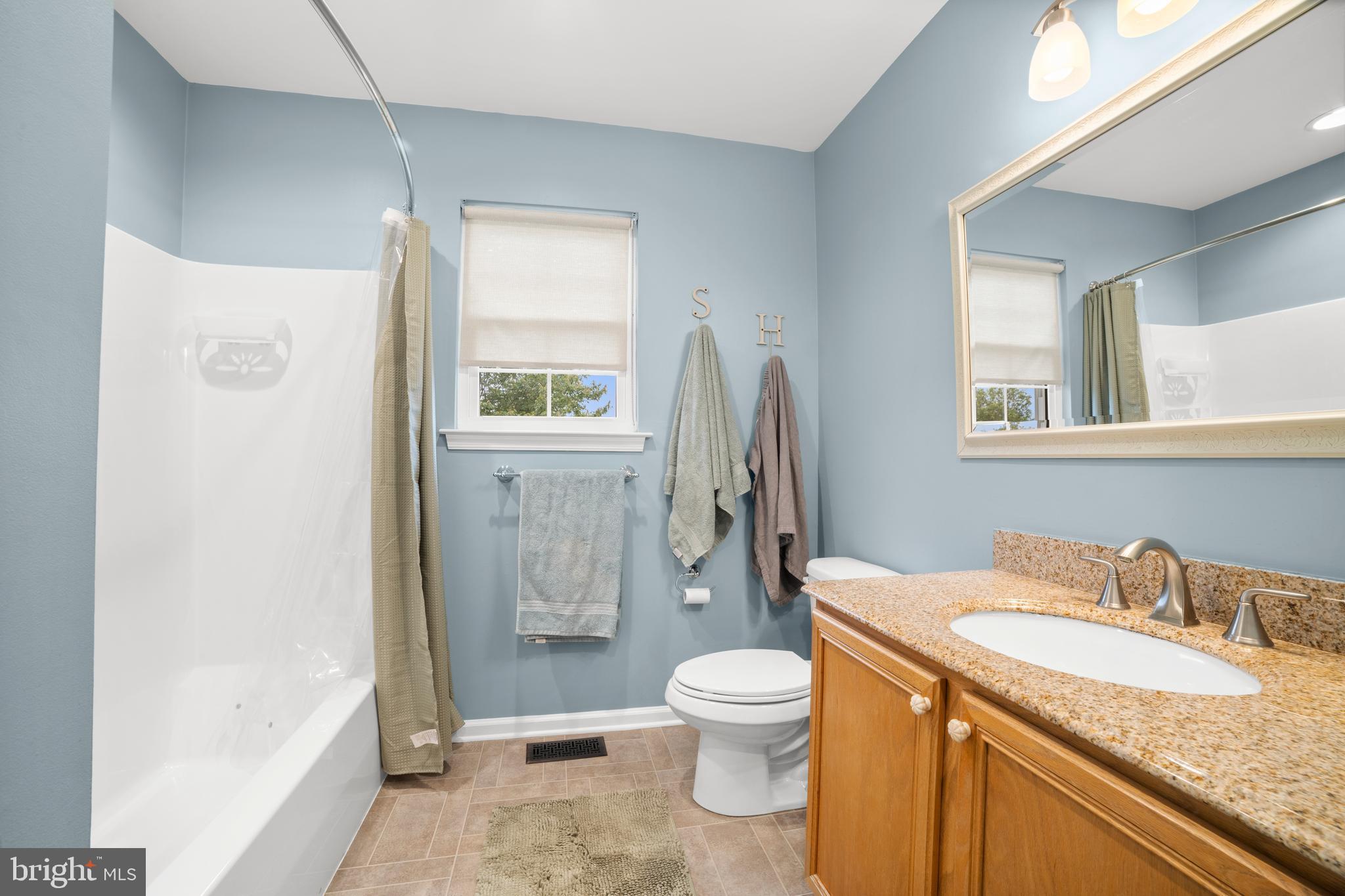 CREEKWOOD - Residential