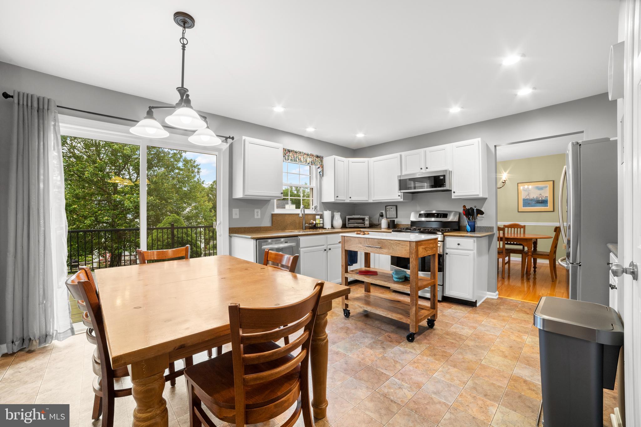 CREEKWOOD - Residential