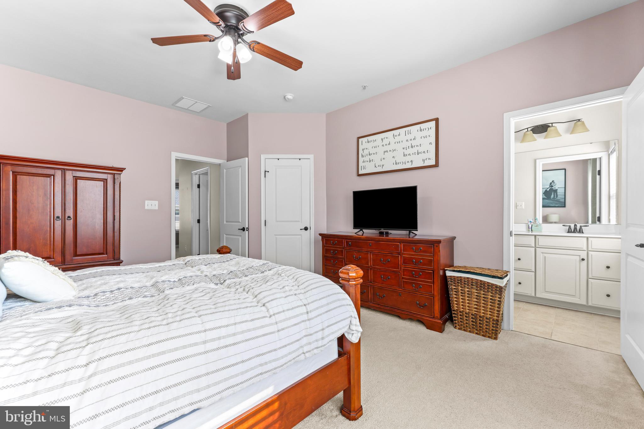 CREEKSIDE VILLAGE - Residential