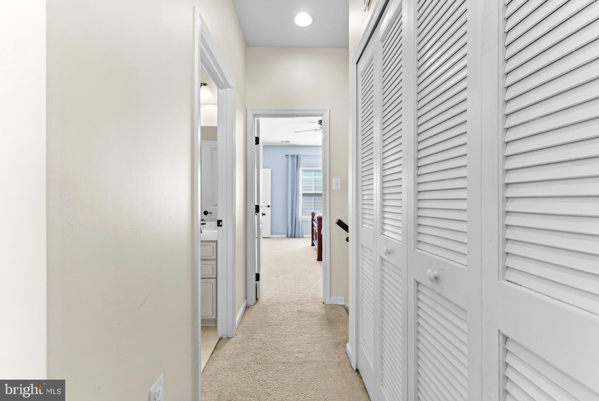 CREEKSIDE VILLAGE - Residential