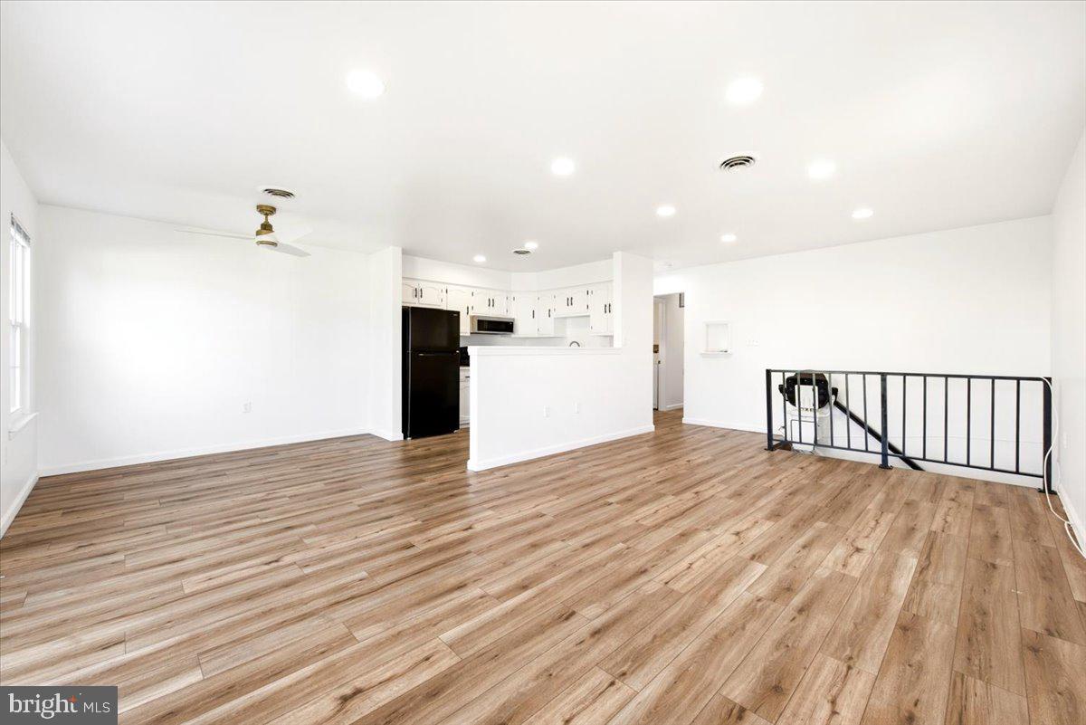 7044 BASSWOOD ROAD 11