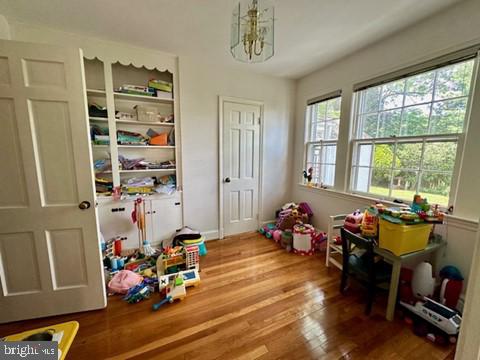 CHEVY CHASE VILLAGE - Residential Lease