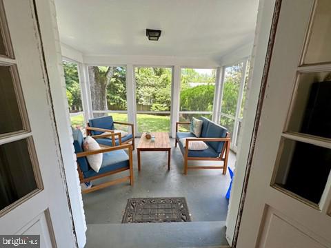 CHEVY CHASE VILLAGE - Residential Lease