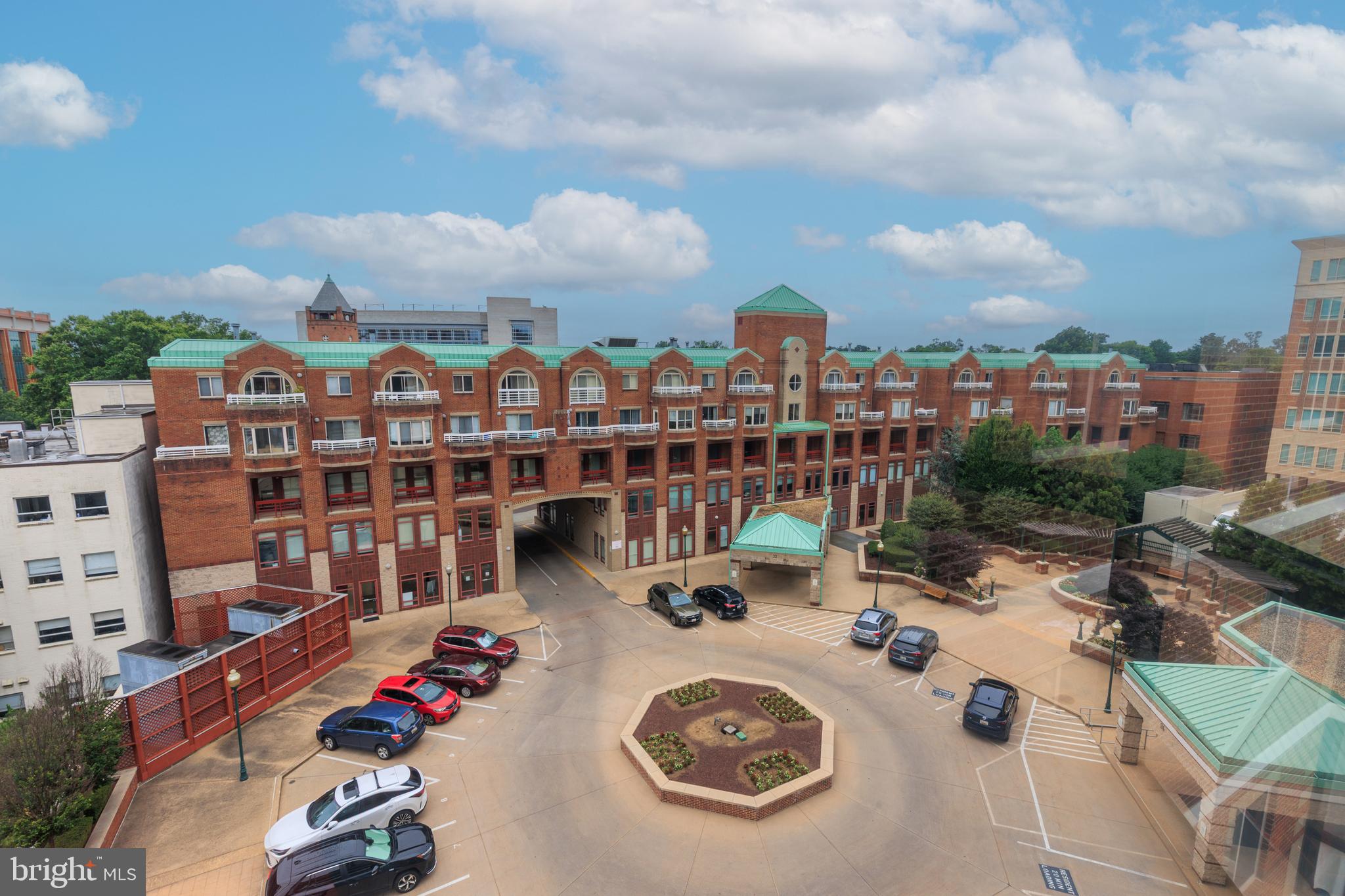 THE VICTORIA CODM - Residential