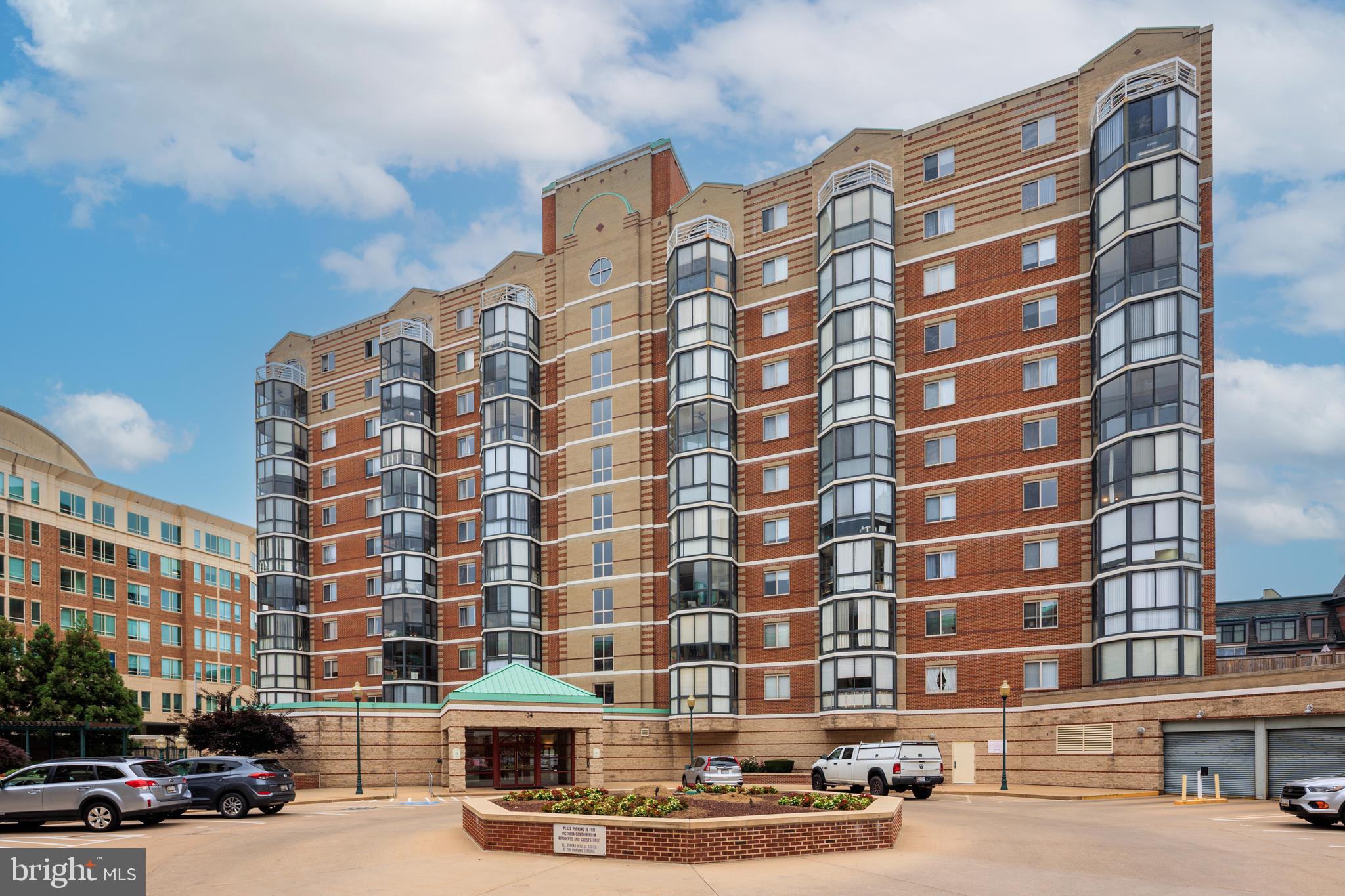 THE VICTORIA CODM - Residential