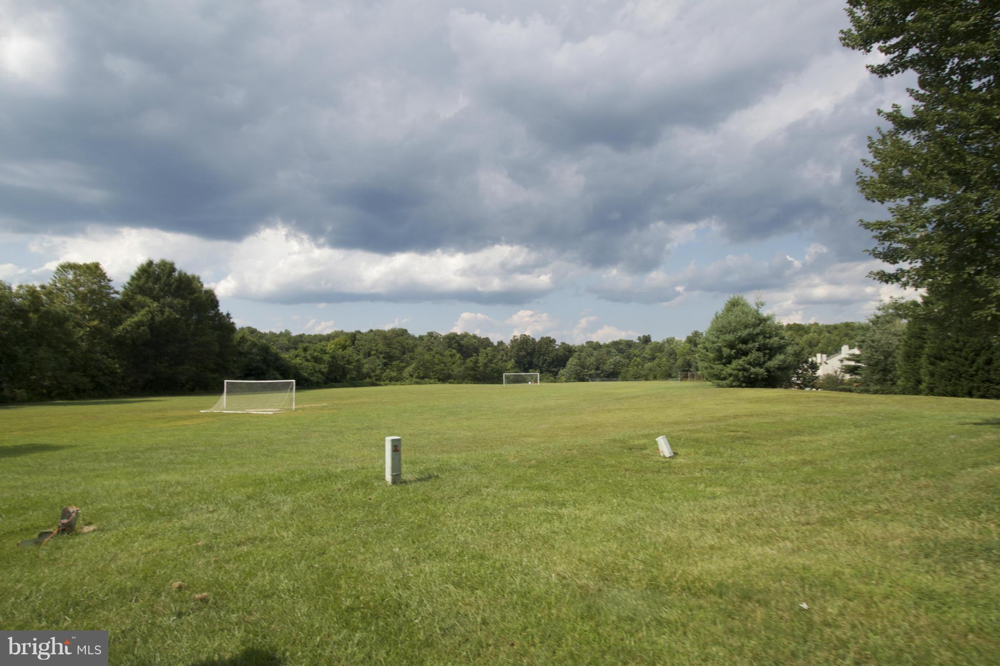 THE TOWNES OF PARK RIDGE - Residential