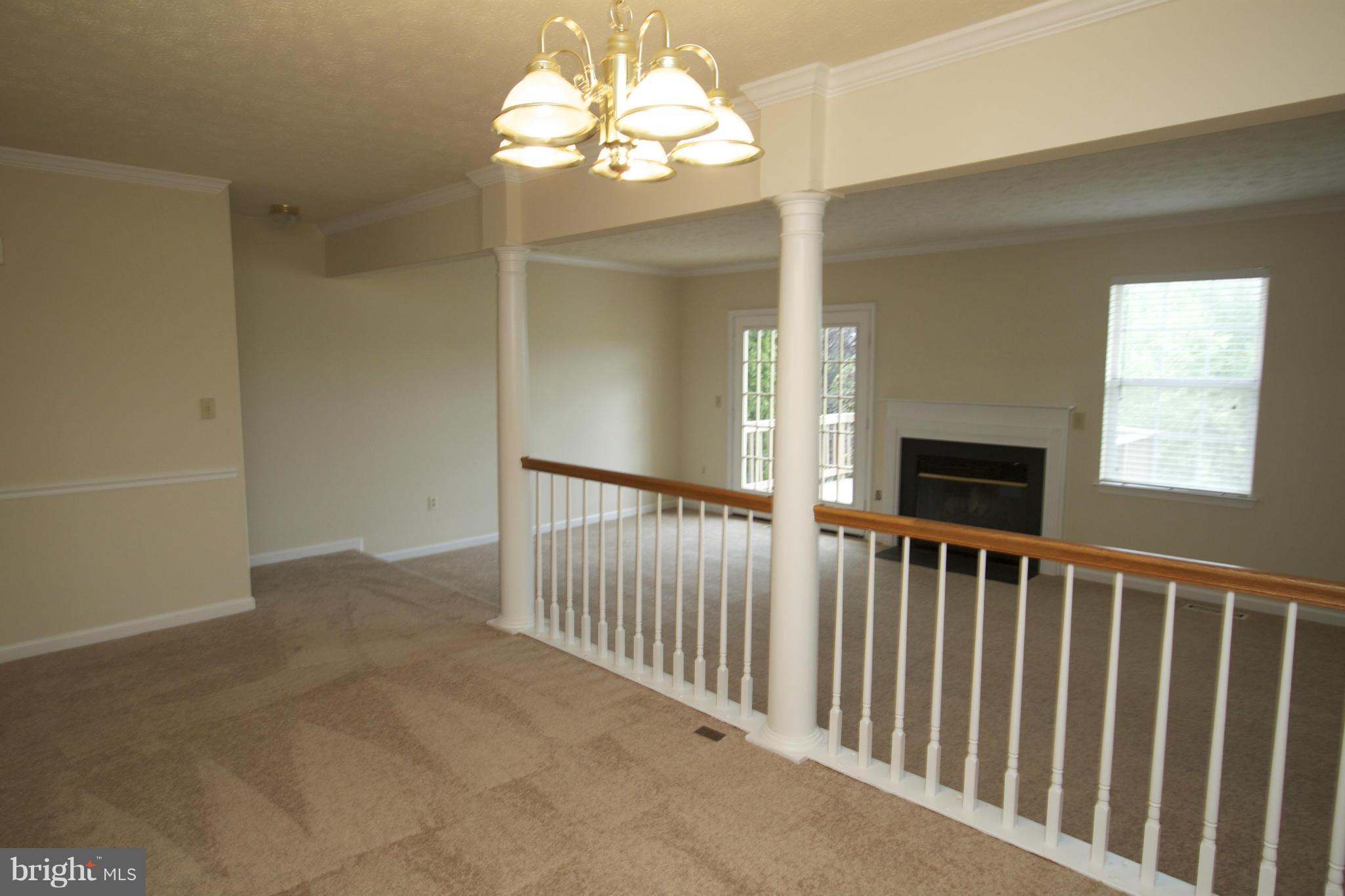 THE TOWNES OF PARK RIDGE - Residential