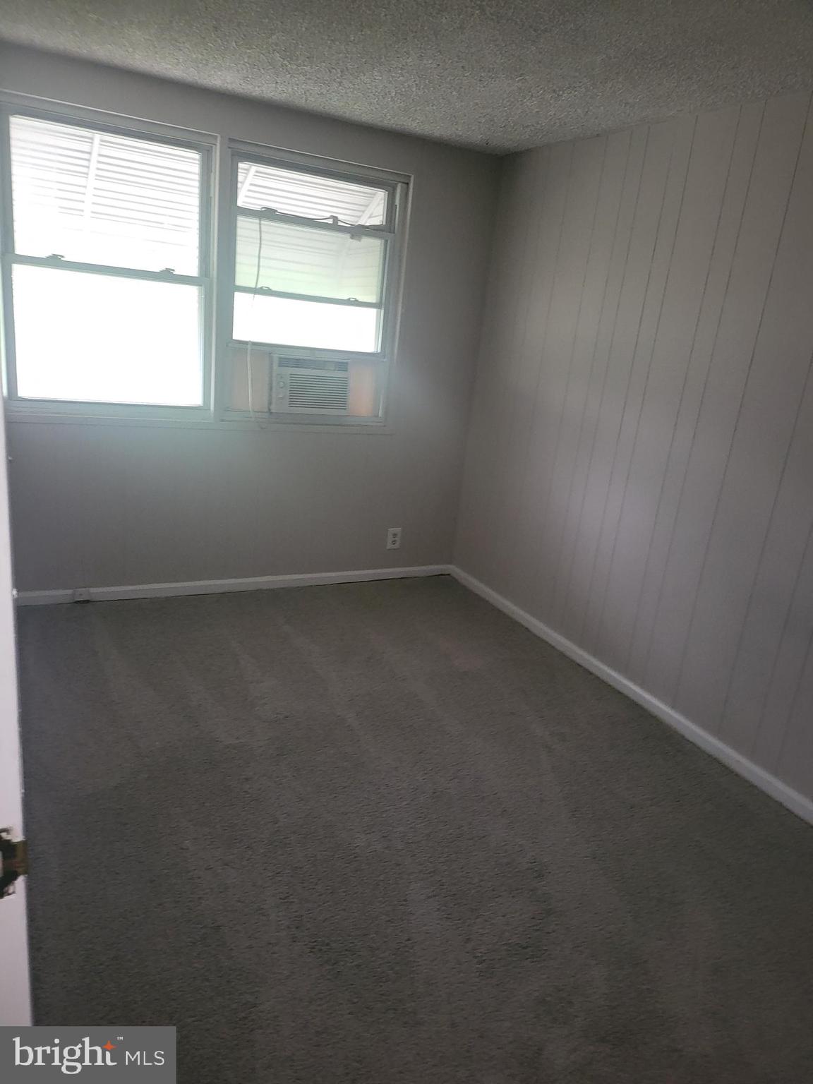 RIVERVIEW - Residential