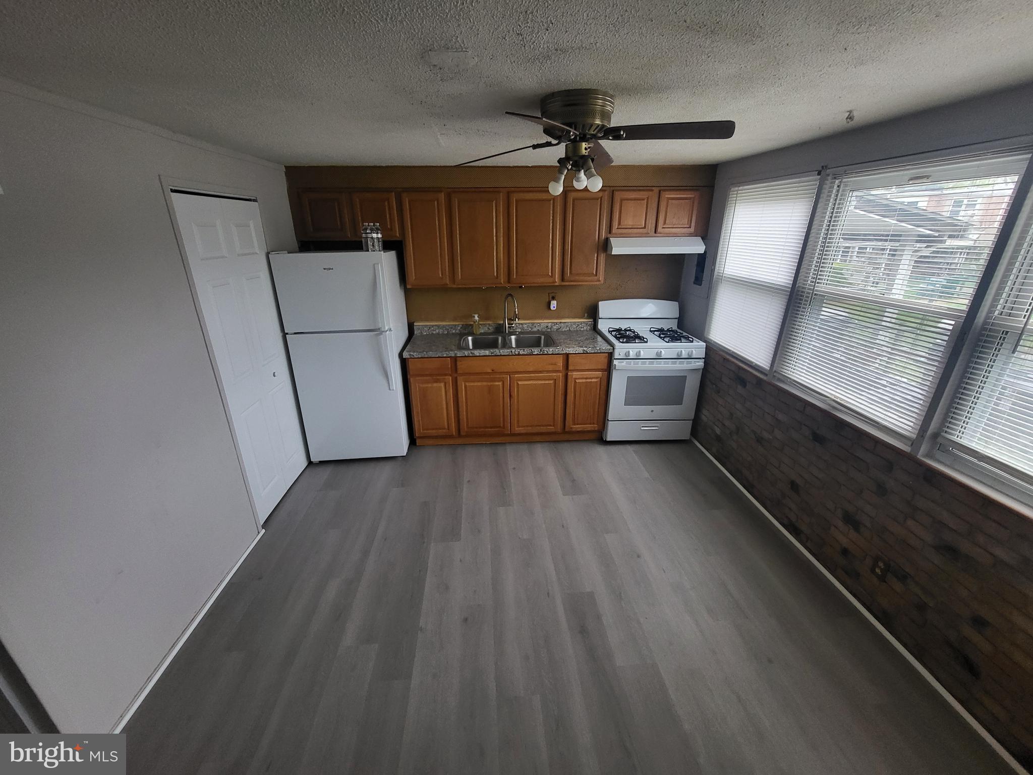 RIVERVIEW - Residential