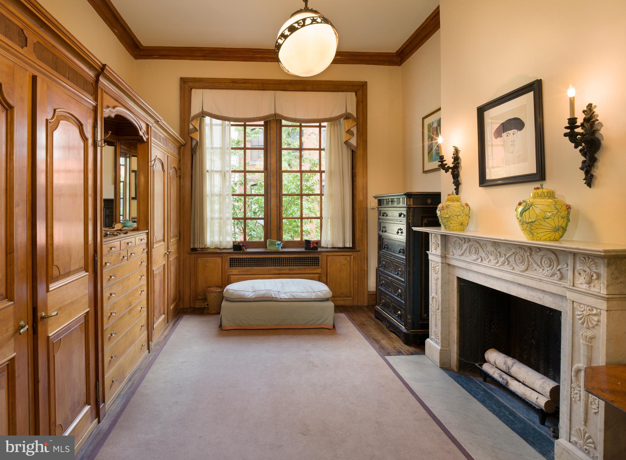 RITTENHOUSE SQUARE - Residential
