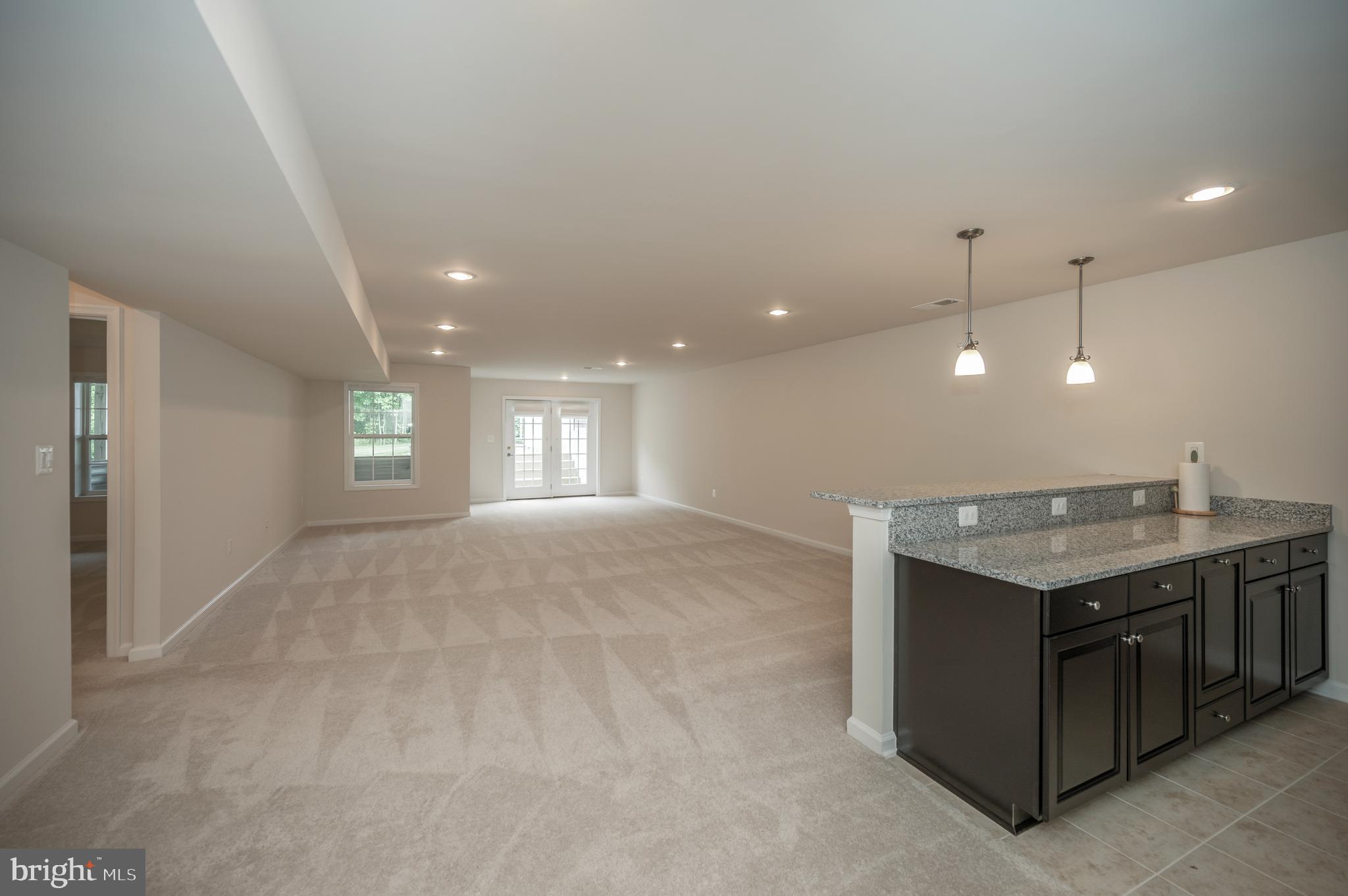 VIRGINIA HERITAGE AT LEE'S PARK - Residential