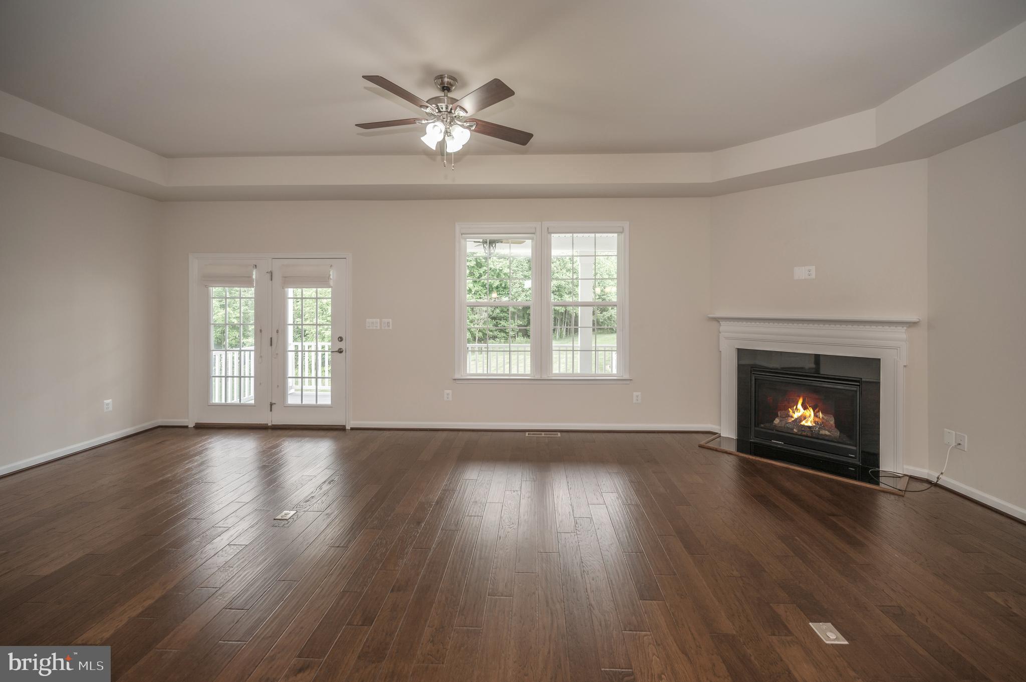 VIRGINIA HERITAGE AT LEE'S PARK - Residential