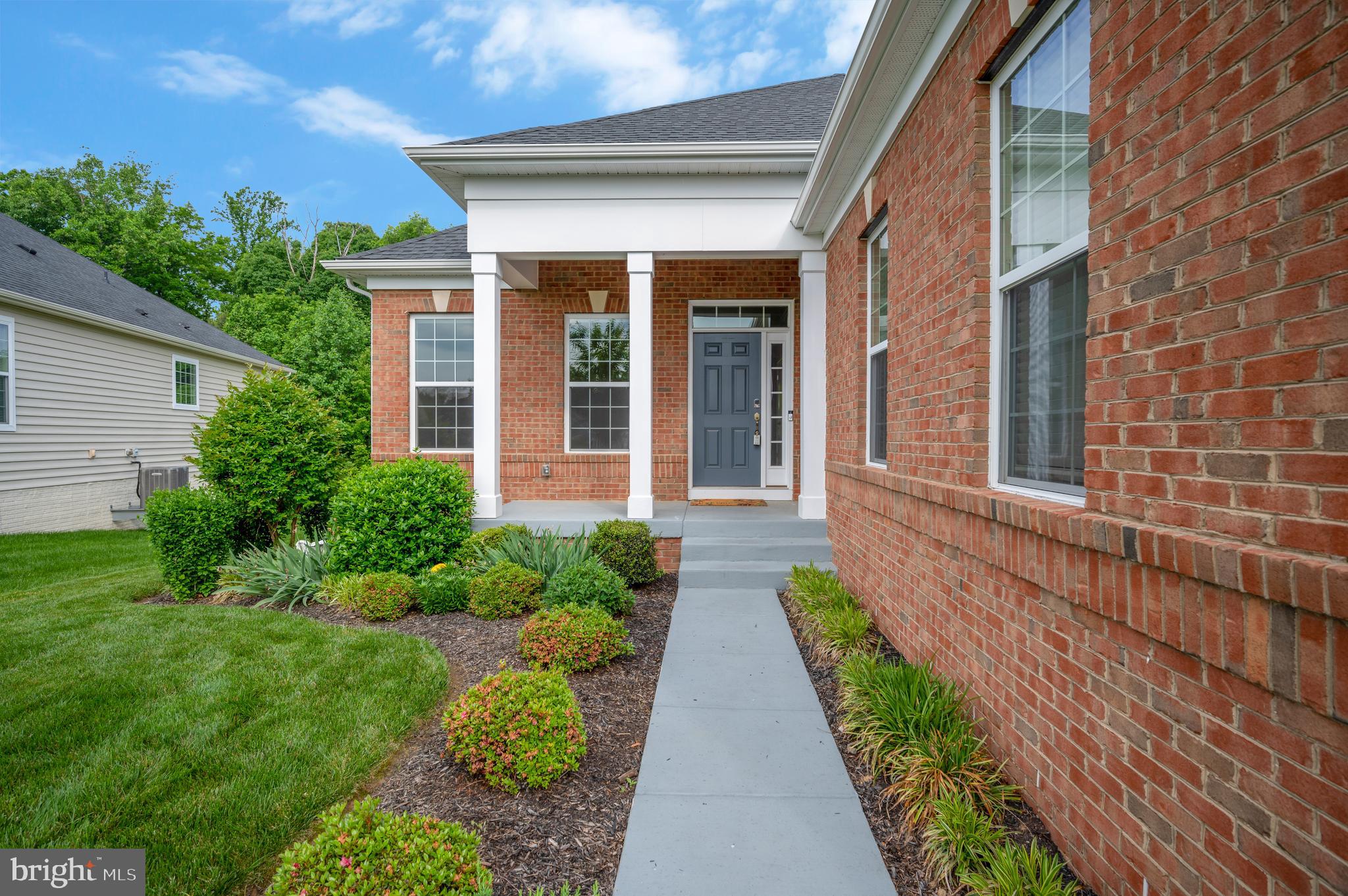 VIRGINIA HERITAGE AT LEE'S PARK - Residential