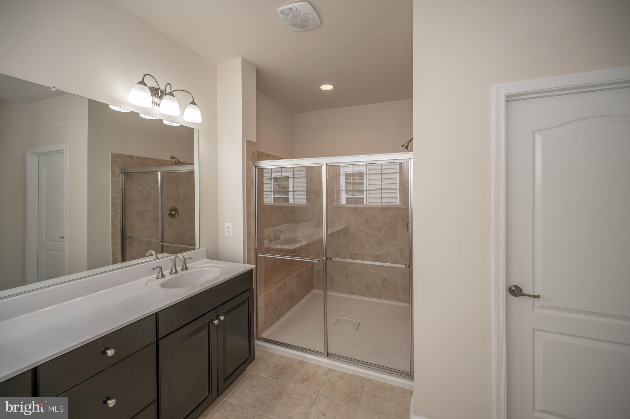 VIRGINIA HERITAGE AT LEE'S PARK - Residential