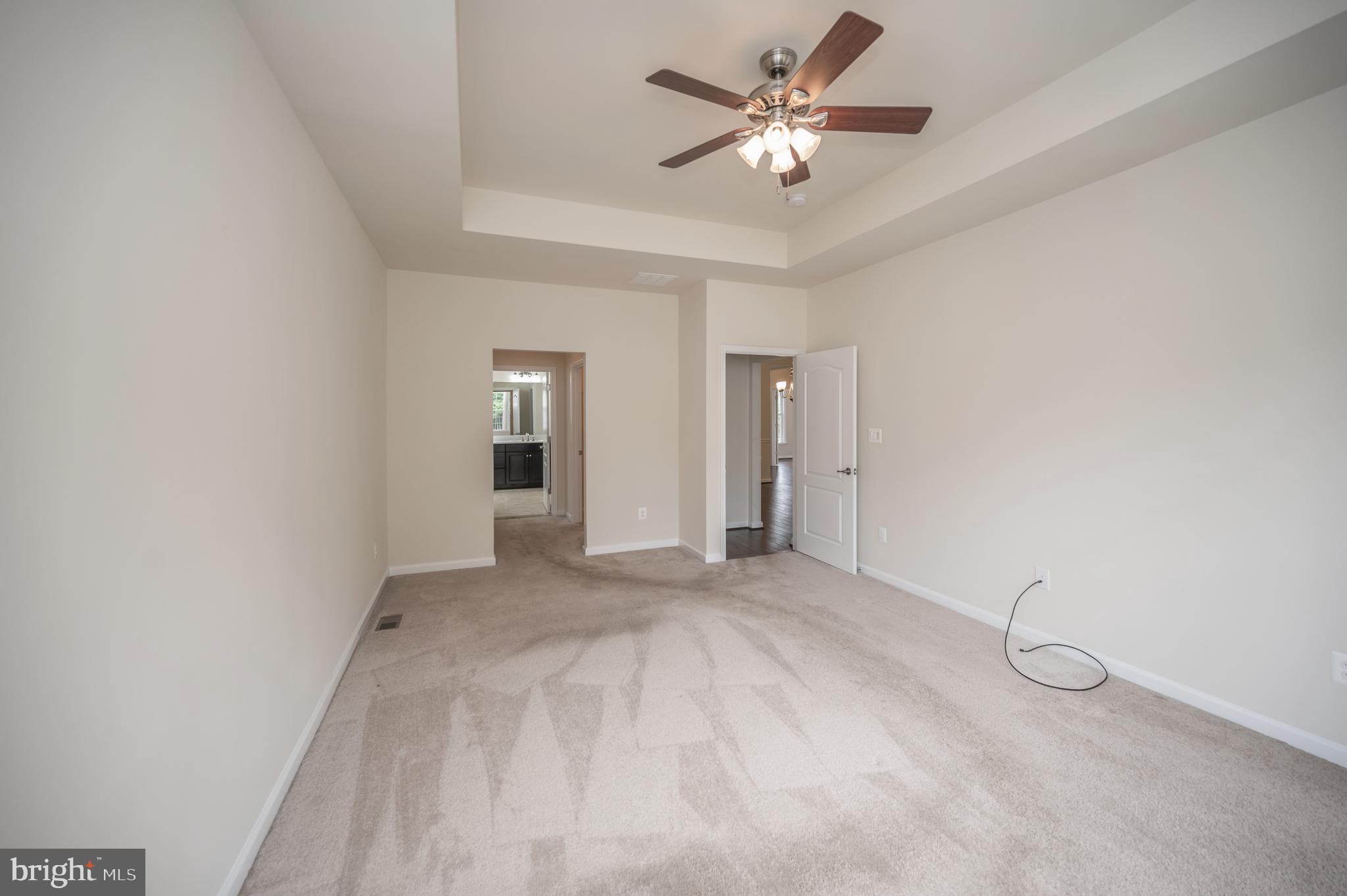 VIRGINIA HERITAGE AT LEE'S PARK - Residential