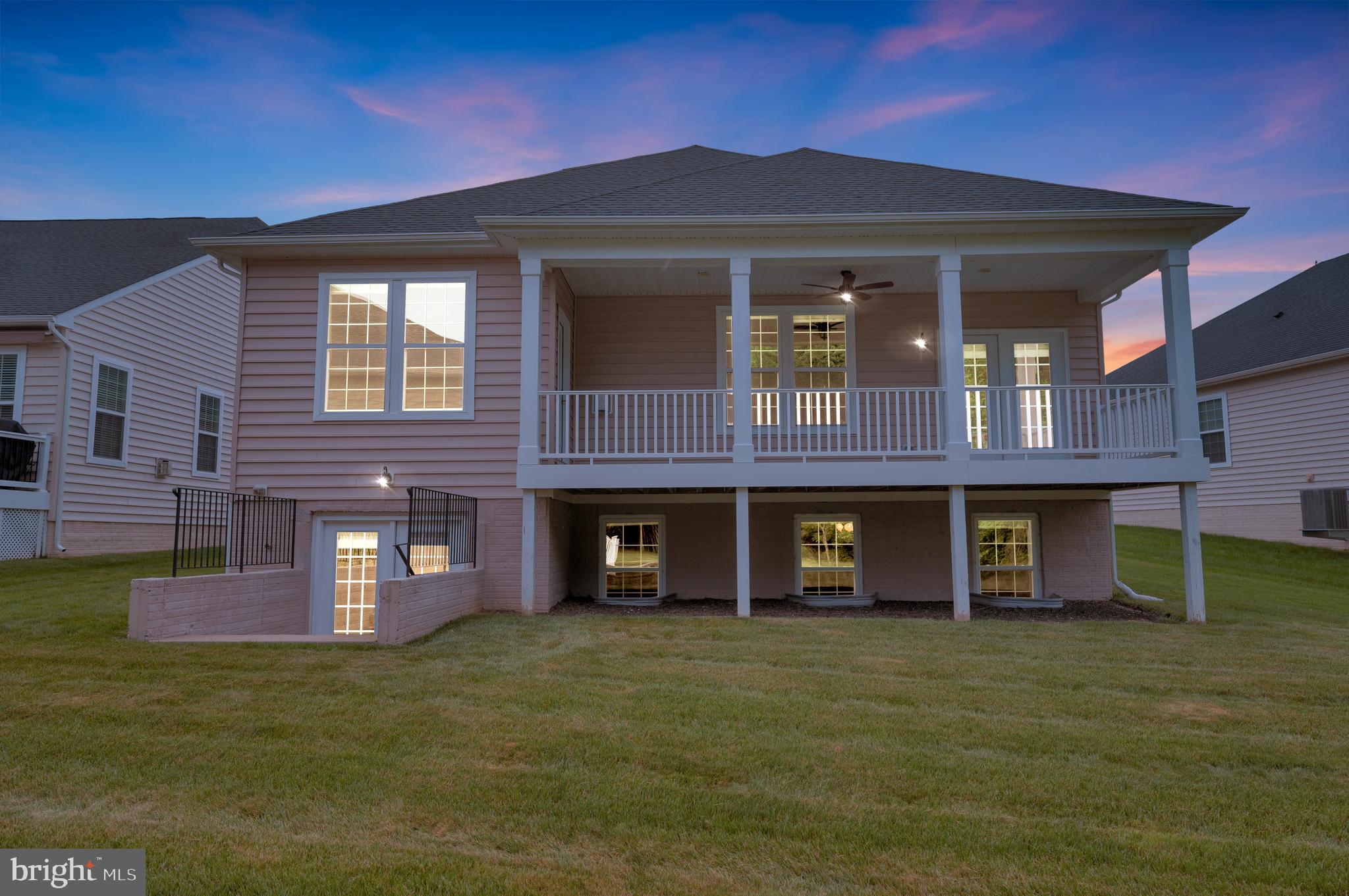 VIRGINIA HERITAGE AT LEE'S PARK - Residential