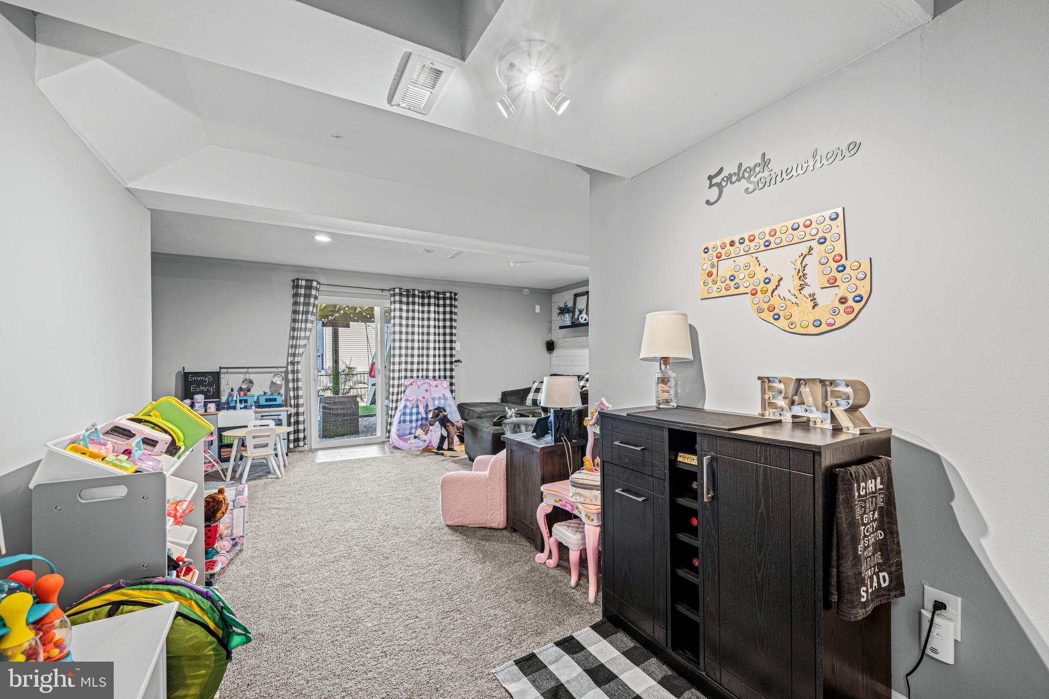 PINEY RIDGE VILLAGE - Residential